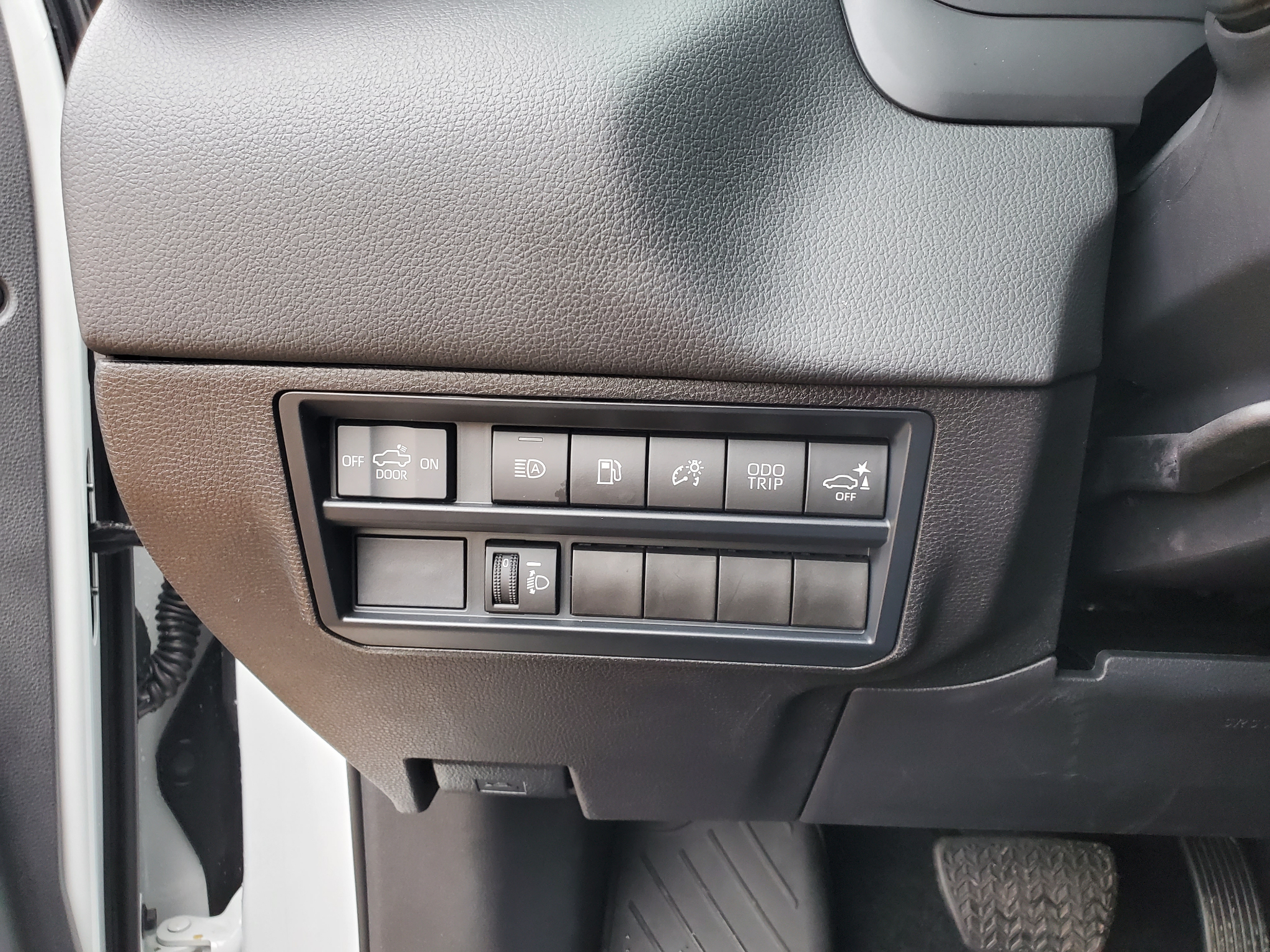 Toyota Tundra 4WD  2025