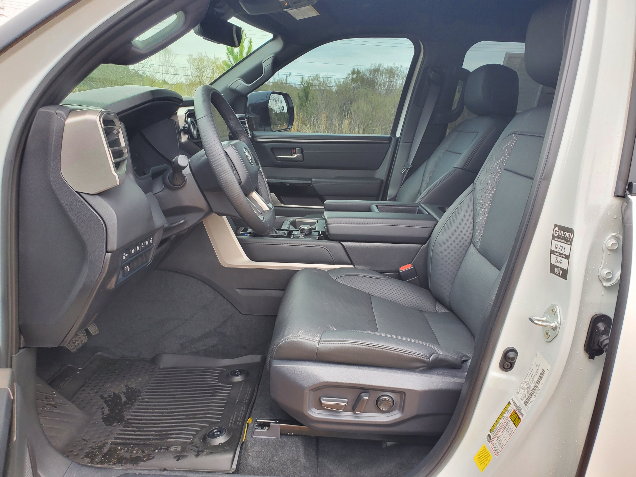 Toyota Tundra 4WD  2025