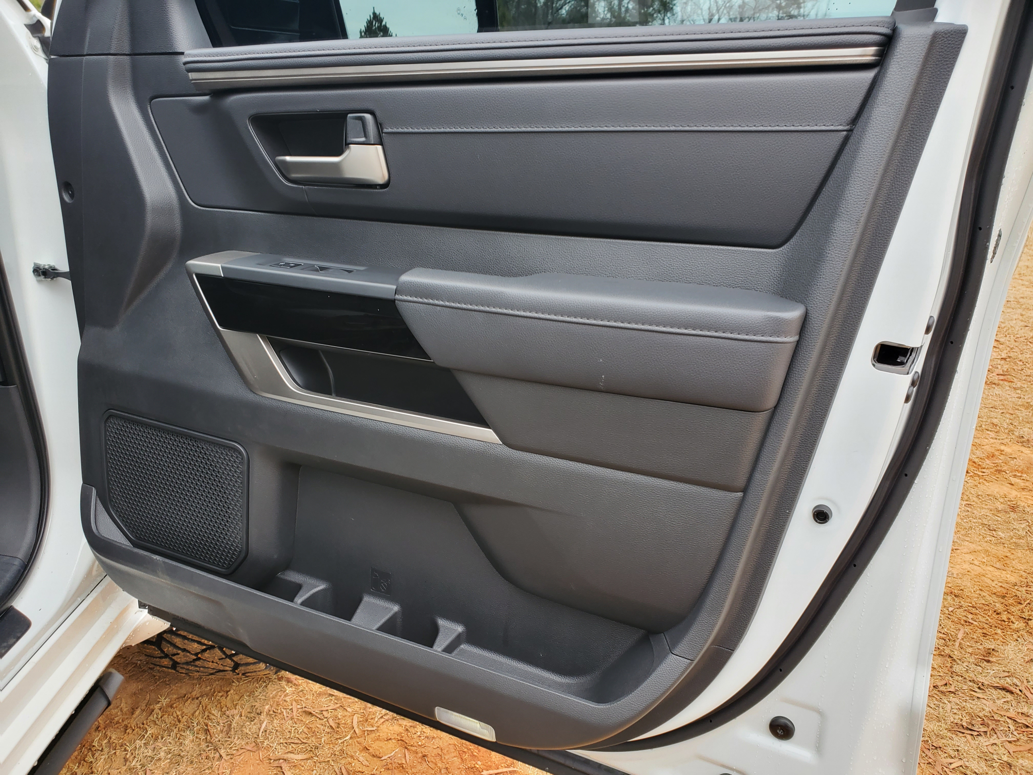 Toyota Tundra 4WD  2025