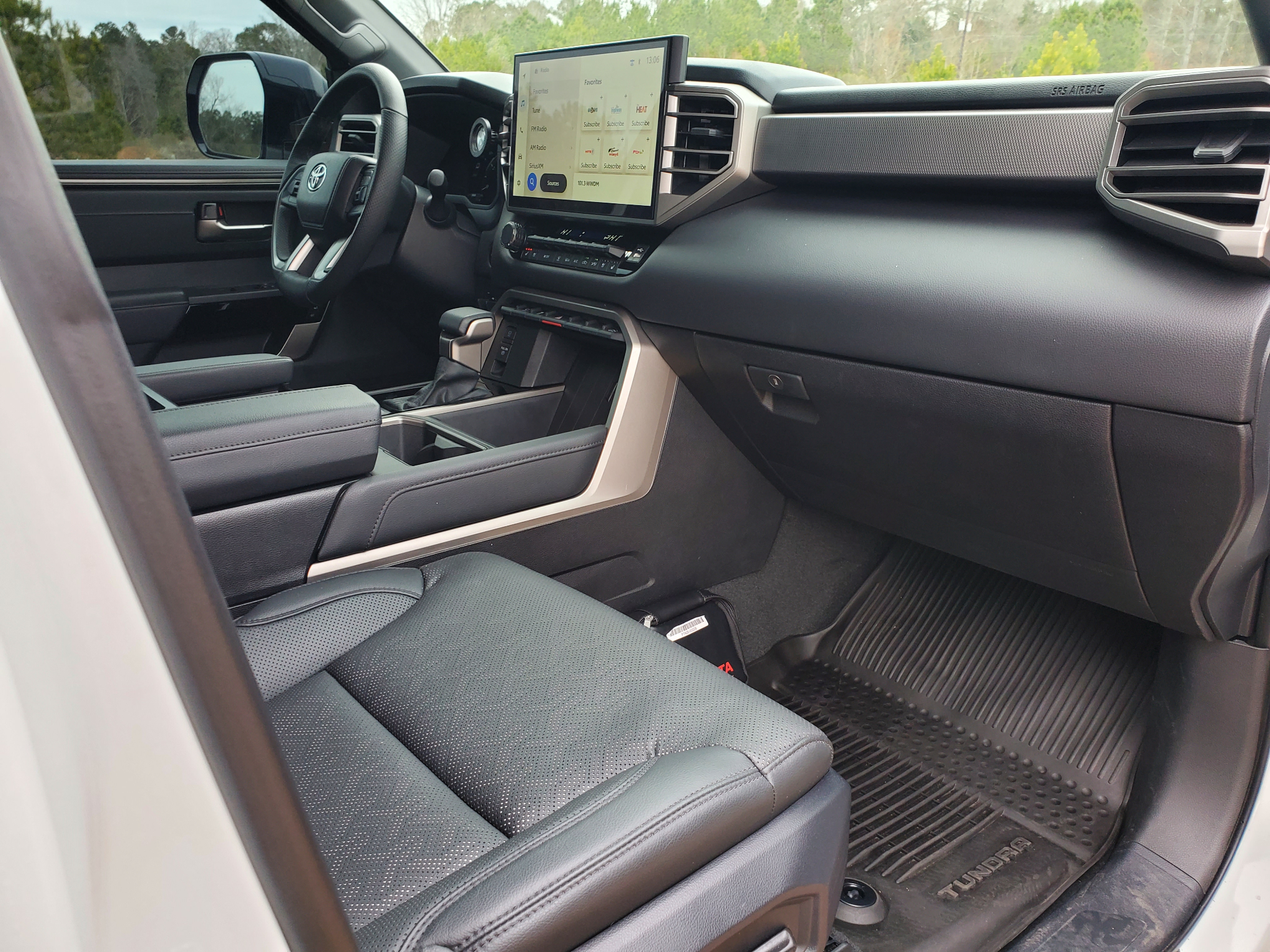 Toyota Tundra 4WD  2025