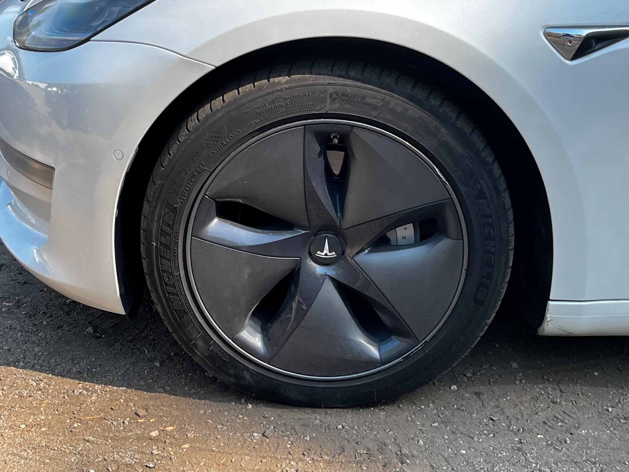 Tesla Model 3 Long Range AWD 2020