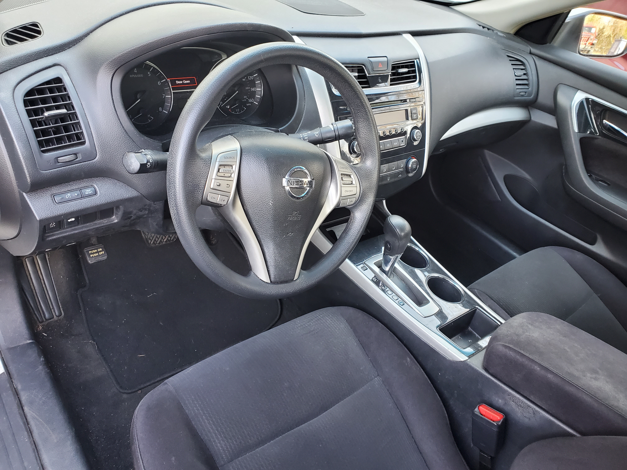 Nissan Altima 4dr Sdn I4 2.5 S 2013