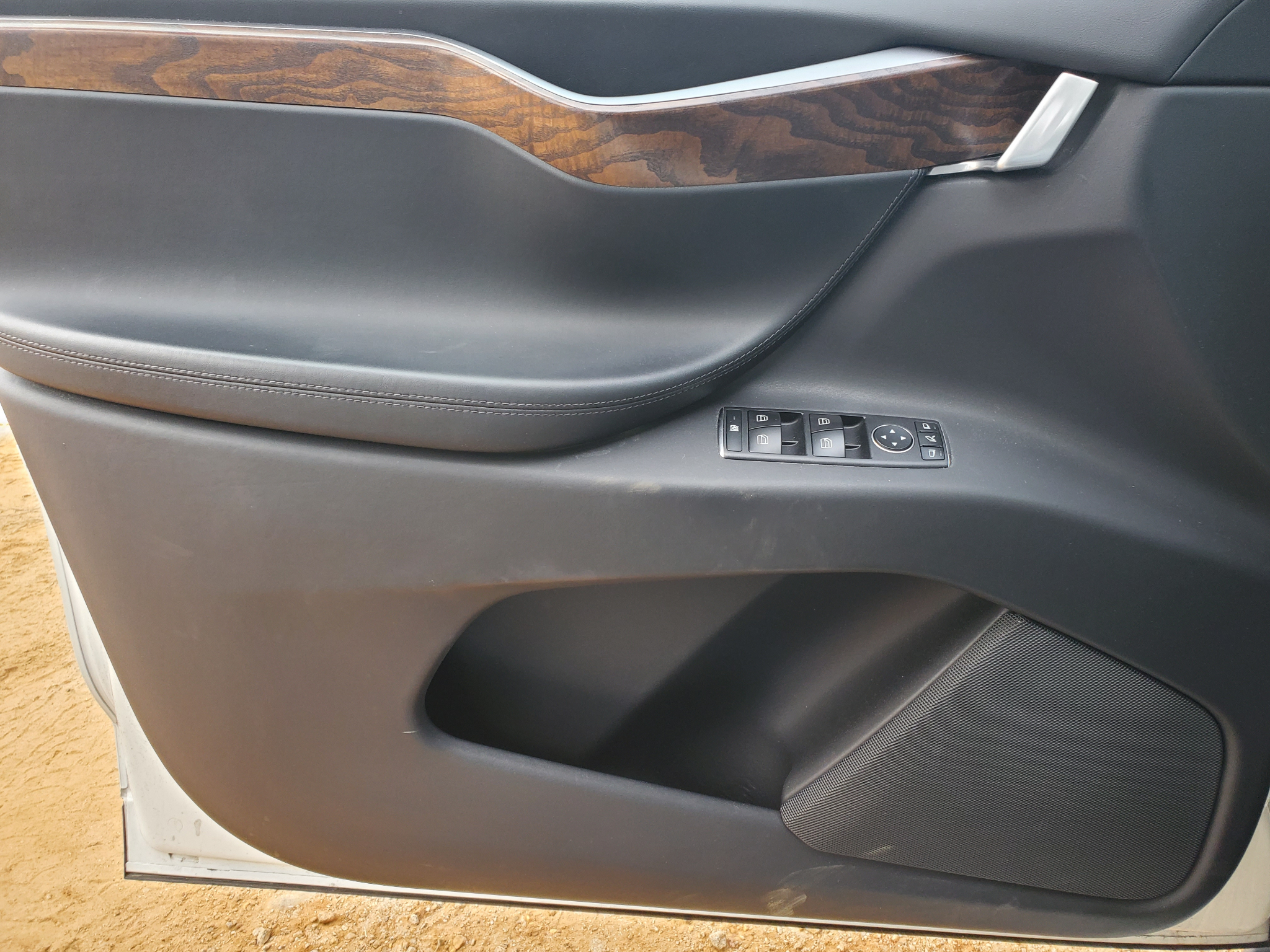 Tesla Model X 75D AWD 2019