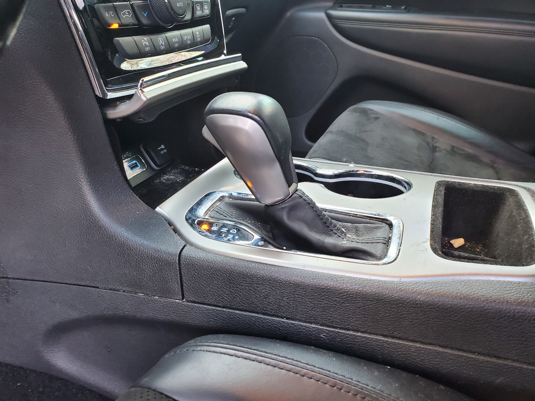 Jeep Grand Cherokee Altitude 4x2 2019