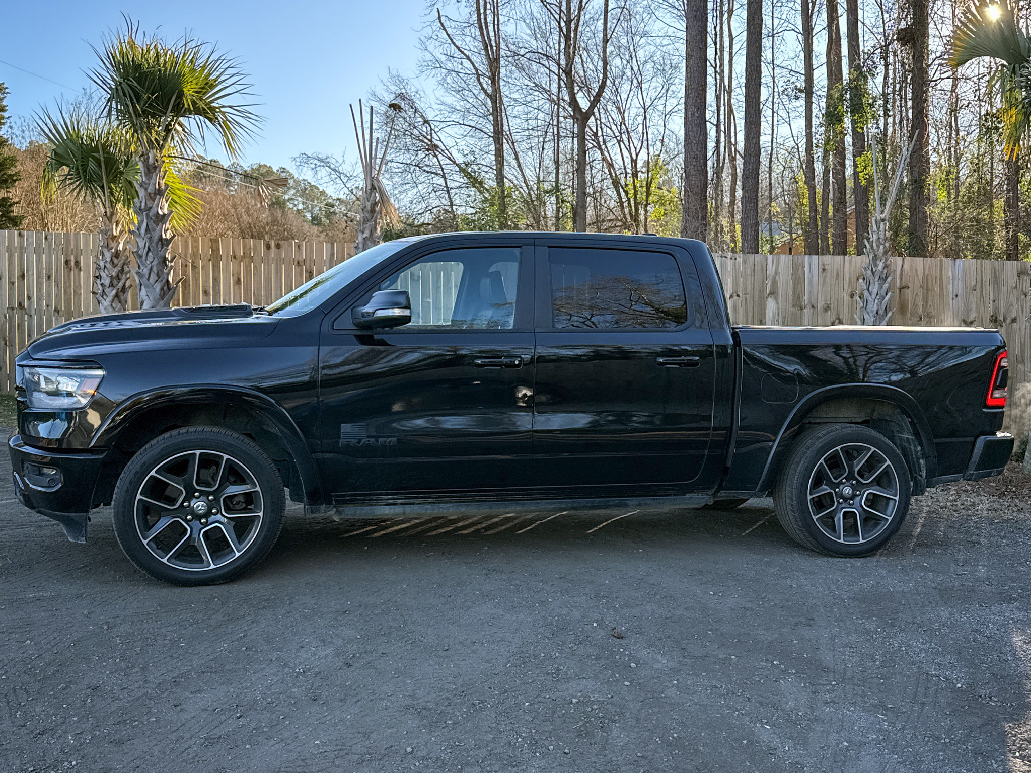 RAM 1500 Laramie 4x4 Crew Cab 5'7" Box 2019