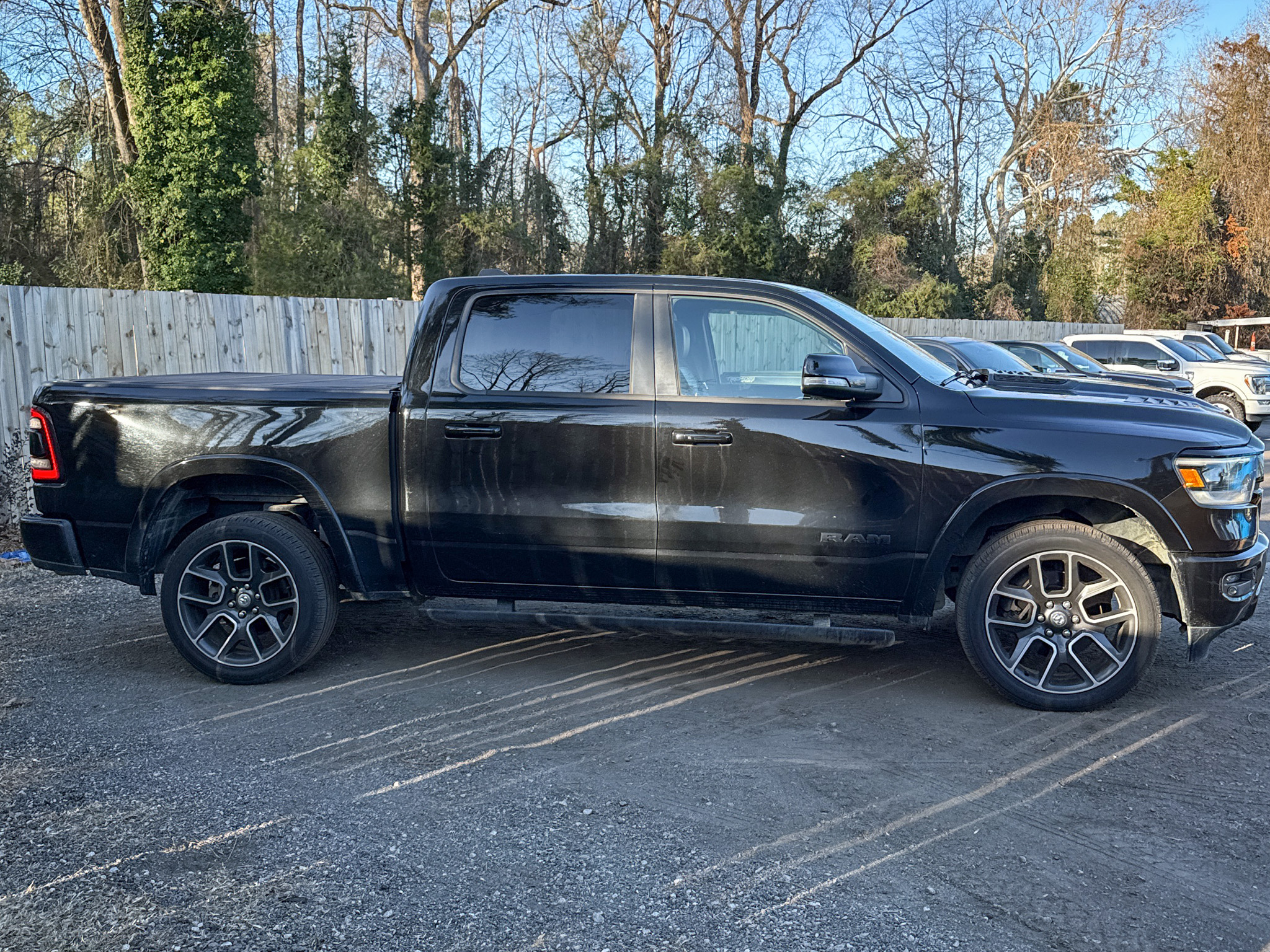 RAM 1500 Laramie 4x4 Crew Cab 5'7" Box 2019