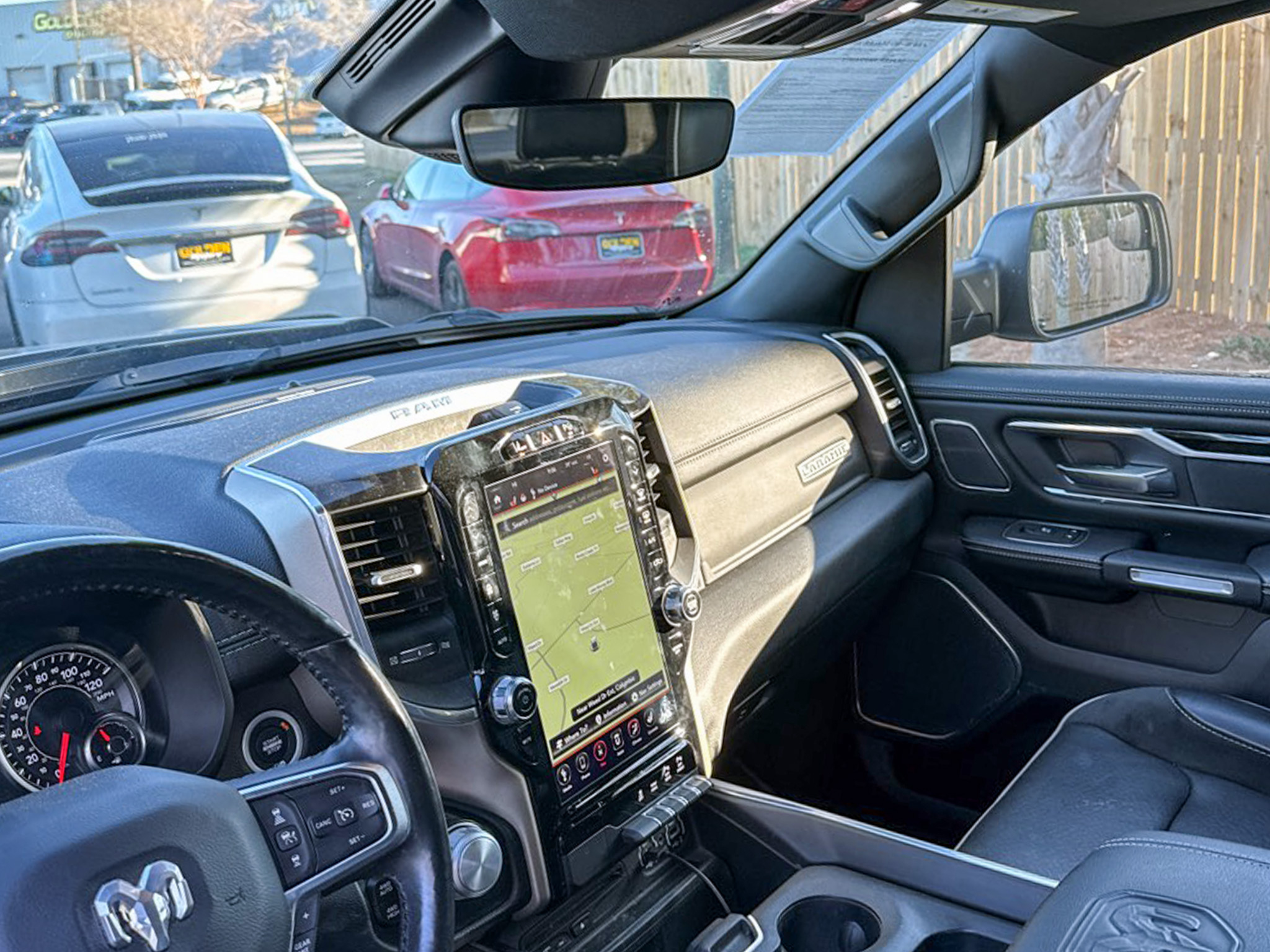 RAM 1500 Laramie 4x4 Crew Cab 5'7" Box 2019