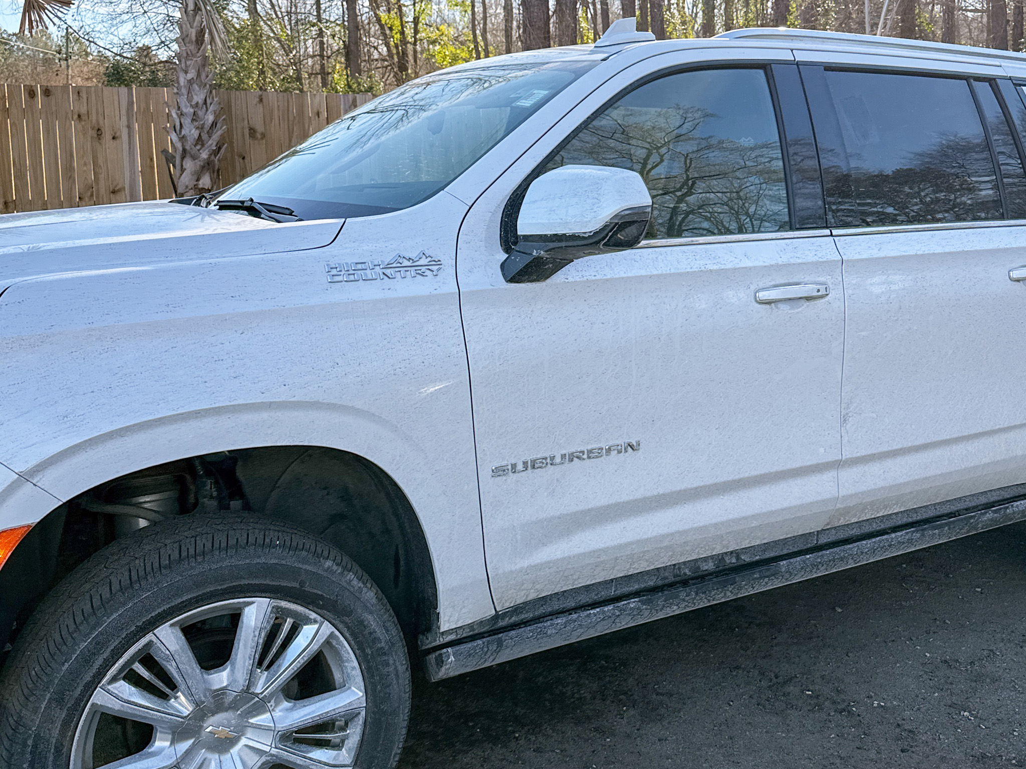 Chevrolet Suburban 4WD 4dr High Country 2021