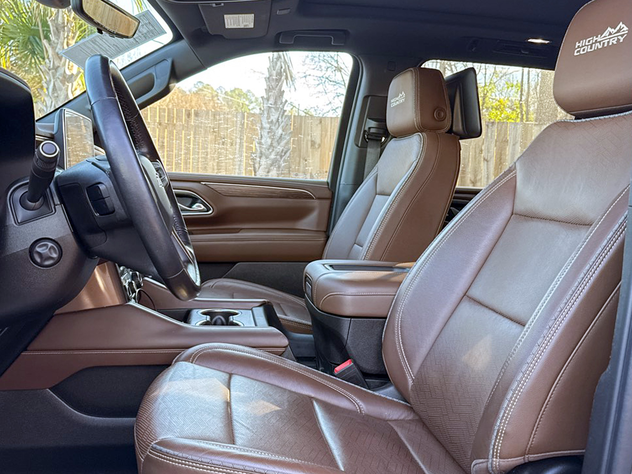 Chevrolet Suburban 4WD 4dr High Country 2021