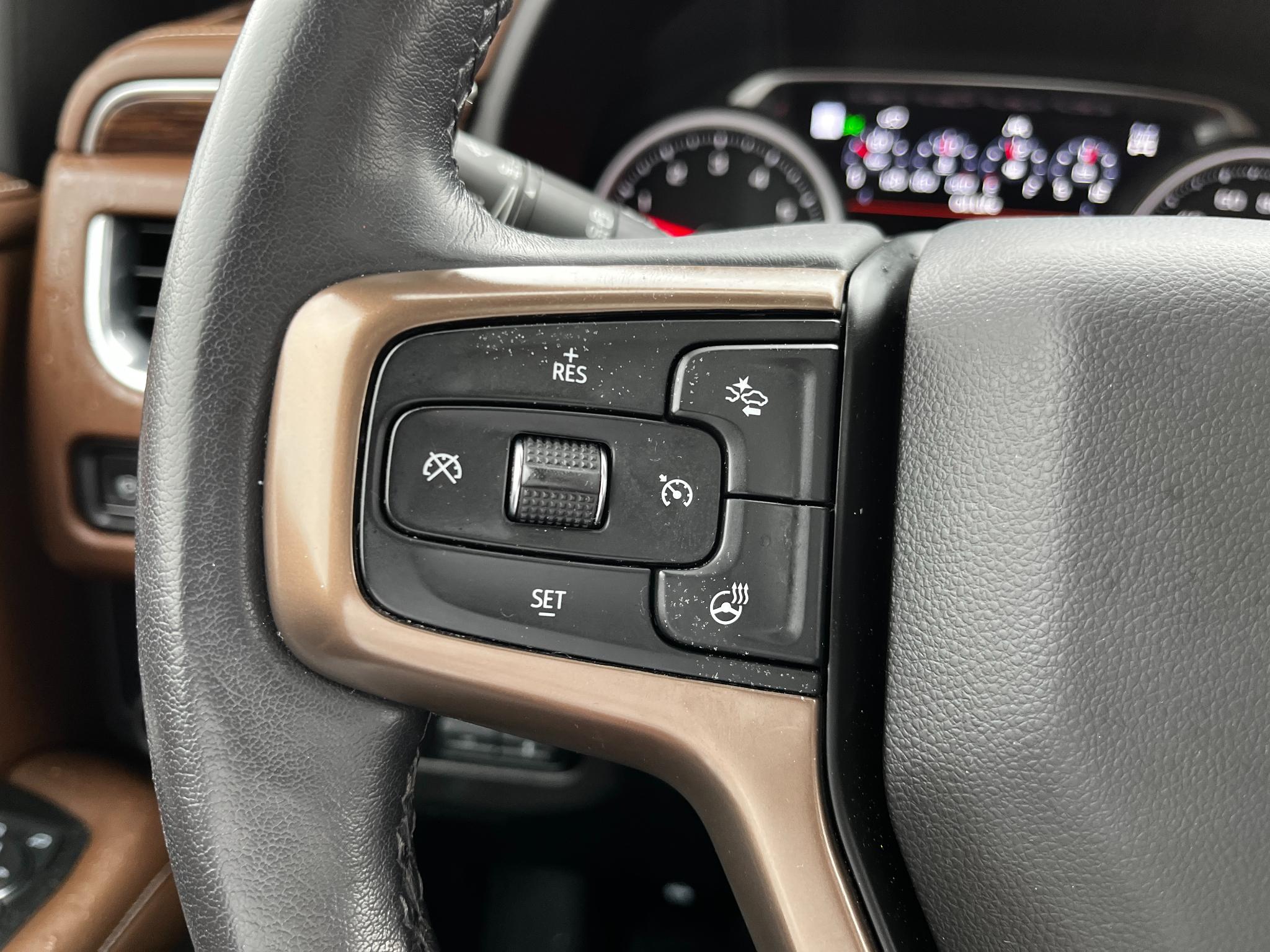 Chevrolet Suburban 4WD 4dr High Country 2021