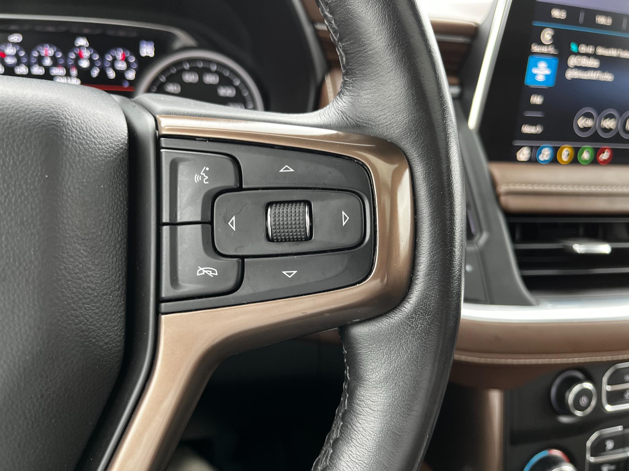 Chevrolet Suburban 4WD 4dr High Country 2021