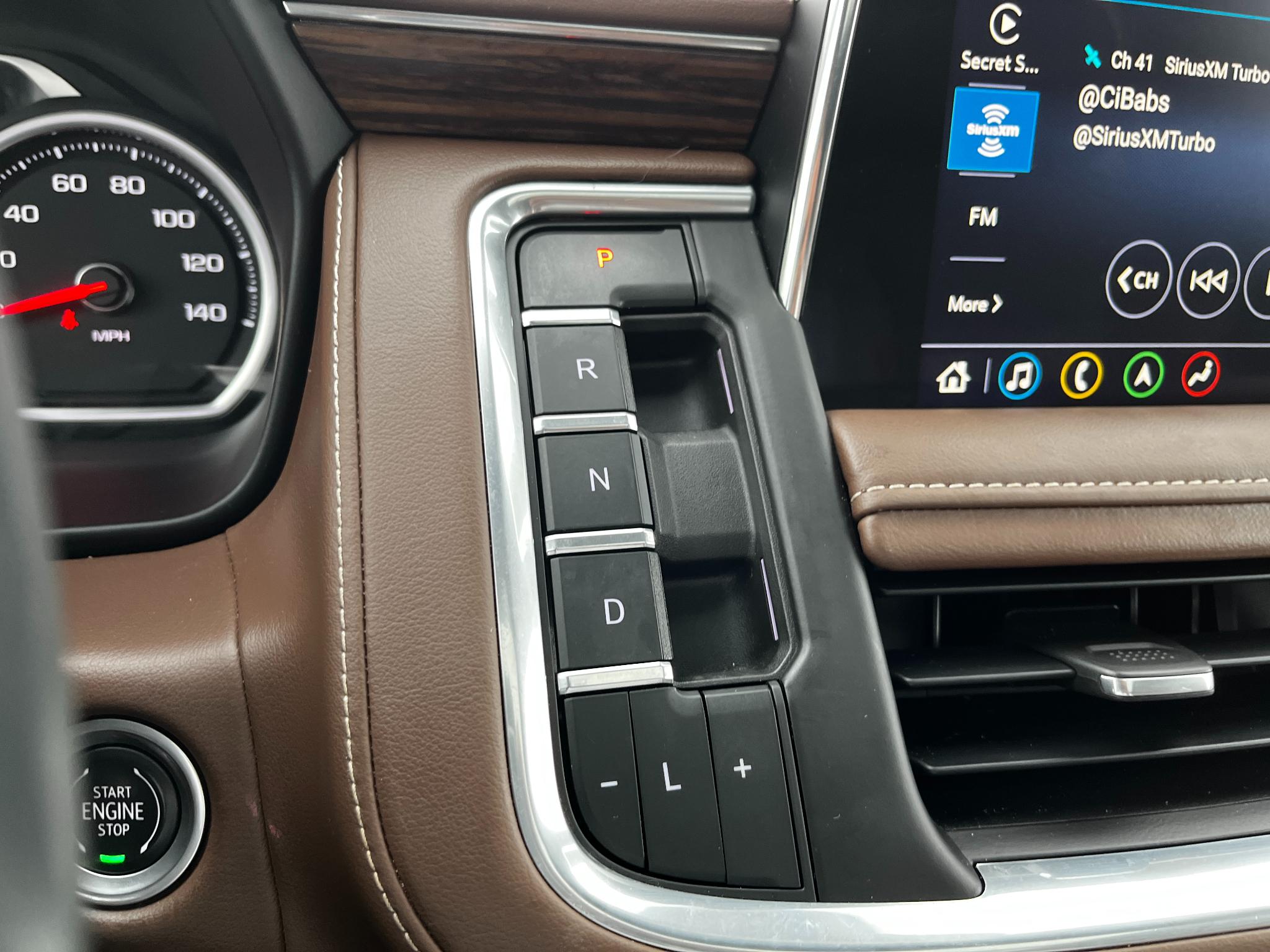 Chevrolet Suburban 4WD 4dr High Country 2021