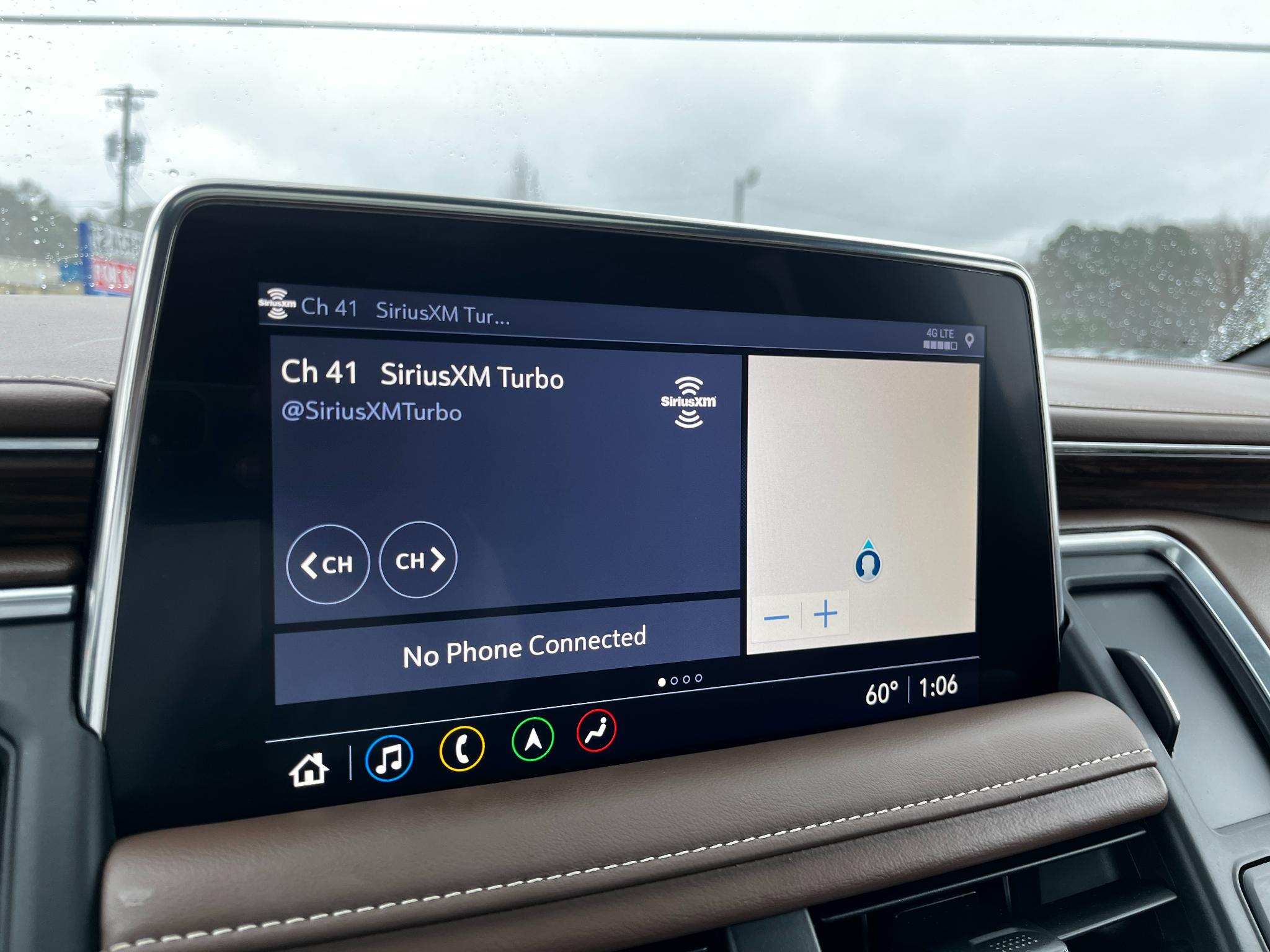 Chevrolet Suburban 4WD 4dr High Country 2021