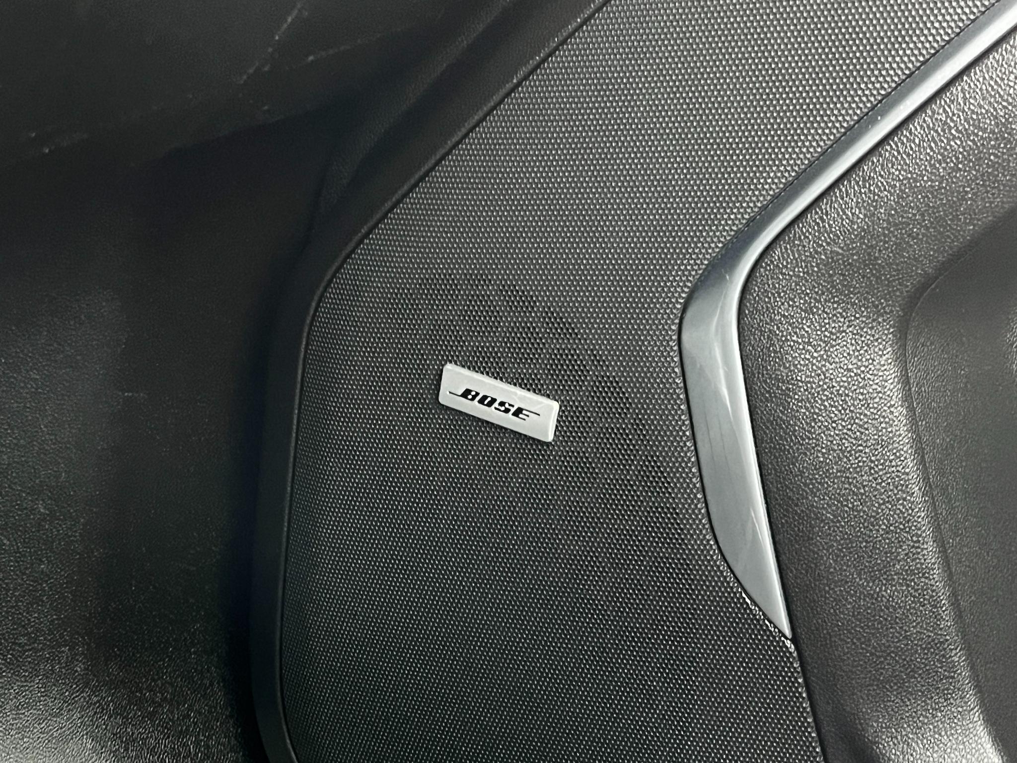 Chevrolet Suburban 4WD 4dr High Country 2021