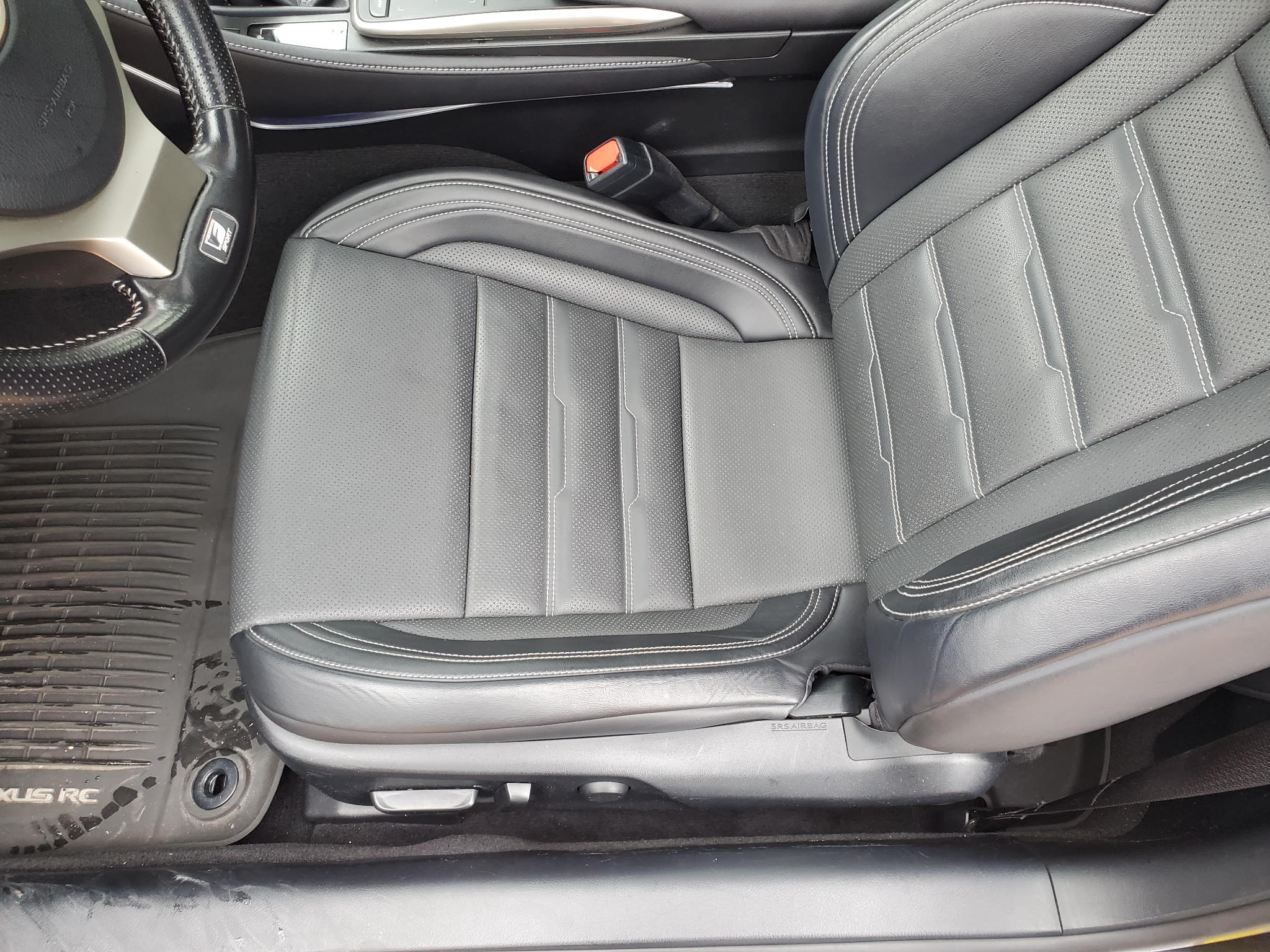 Lexus RC RC 300 RWD 2019