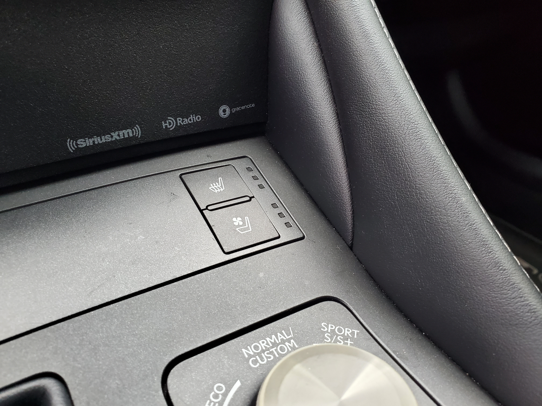 Lexus RC RC 300 RWD 2019