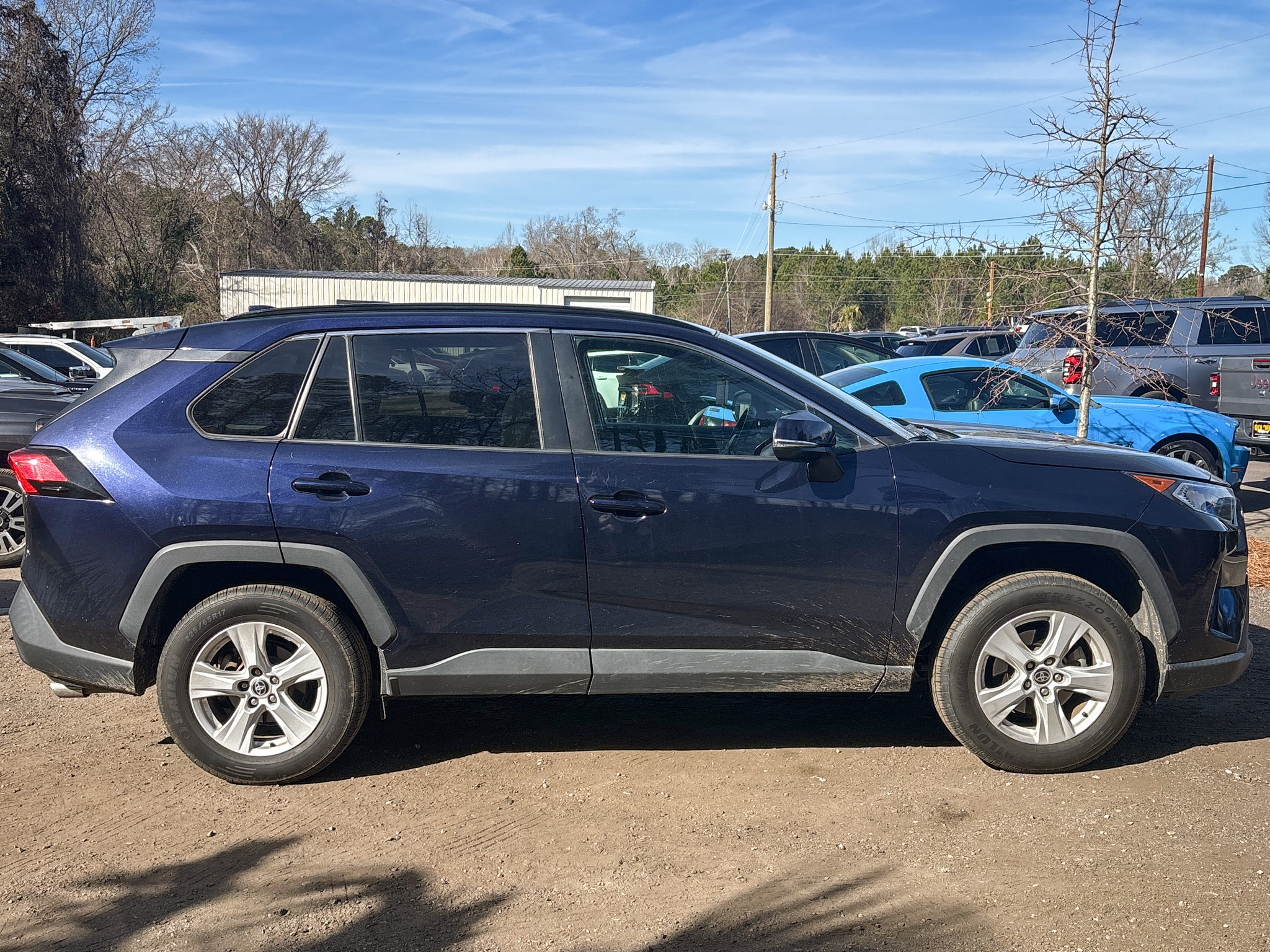 Toyota RAV4 XLE 2021