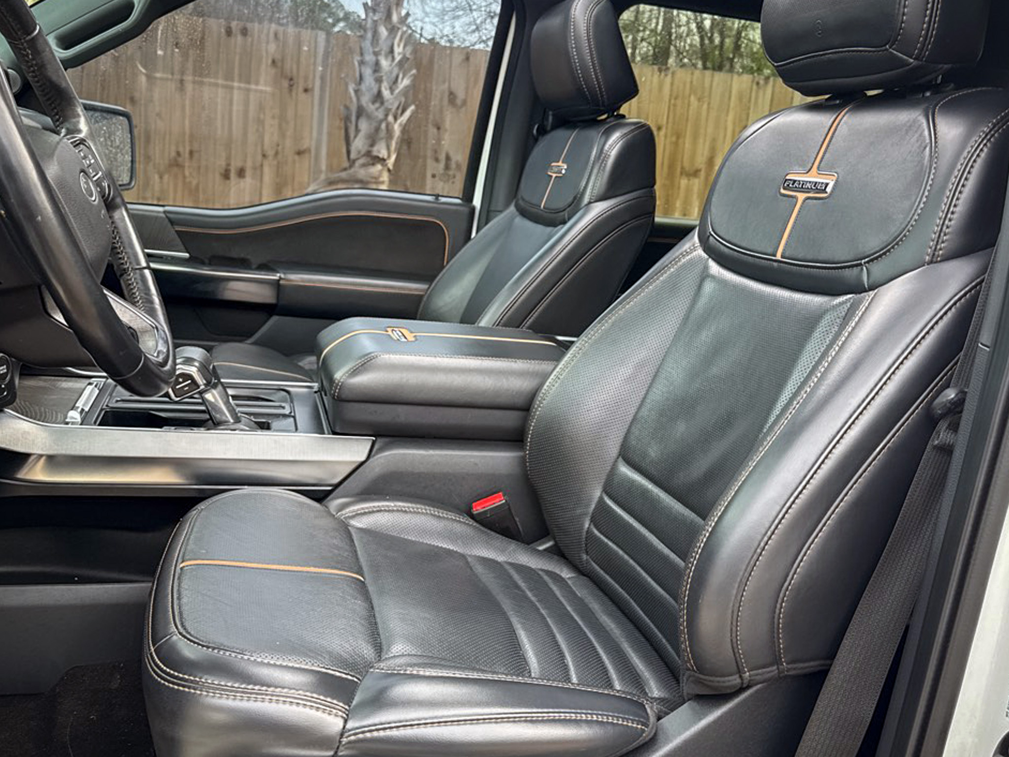 Ford F-150 Platinum SuperCrew 4WD 2022