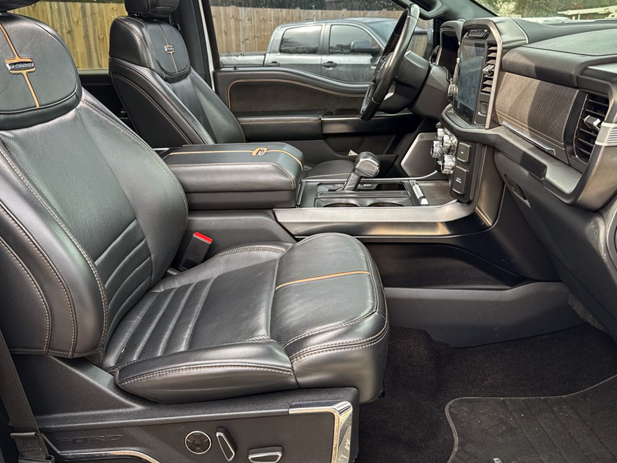 Ford F-150 Platinum SuperCrew 4WD 2022