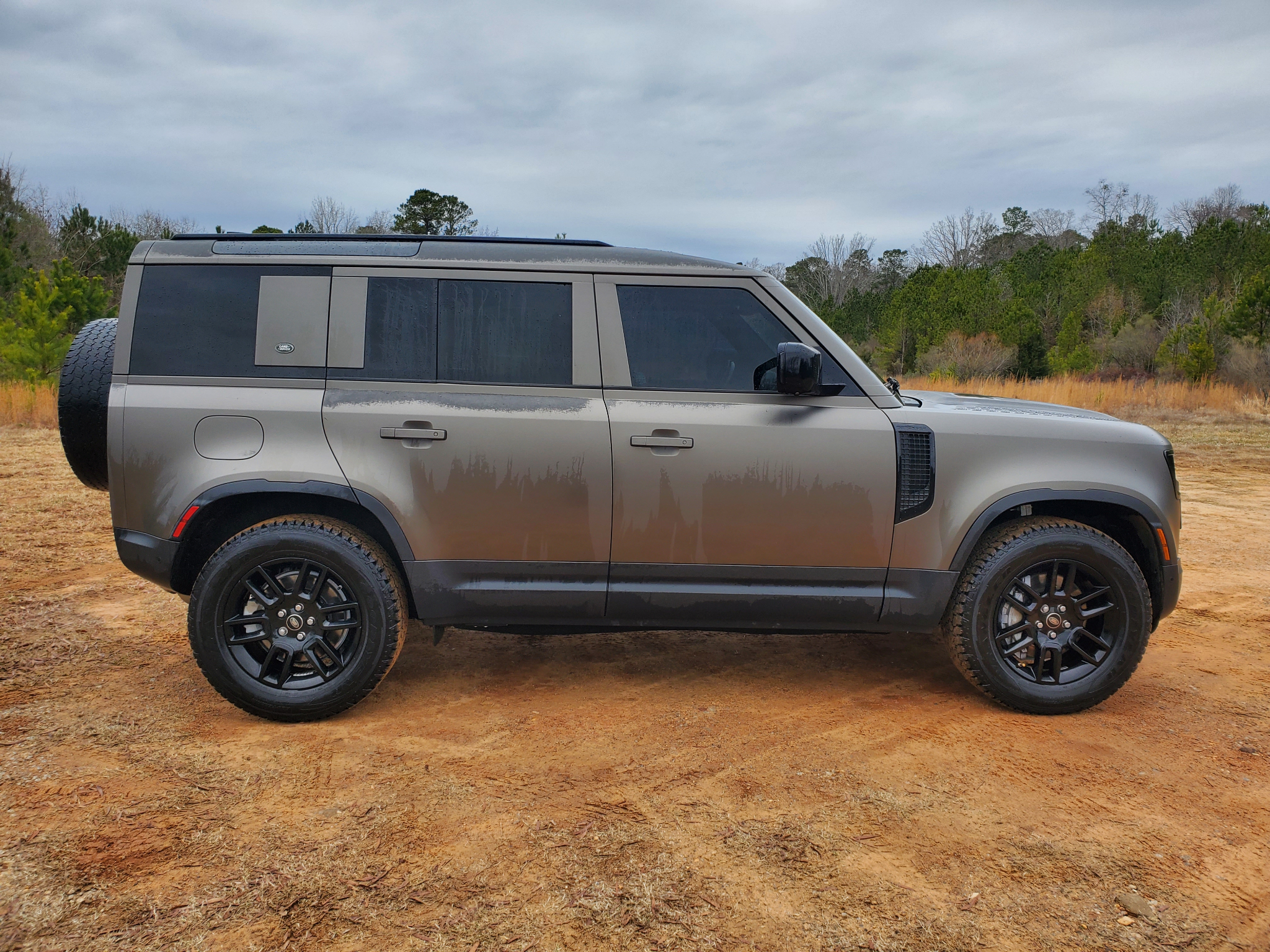 Land Rover Defender 110 SE AWD 2020