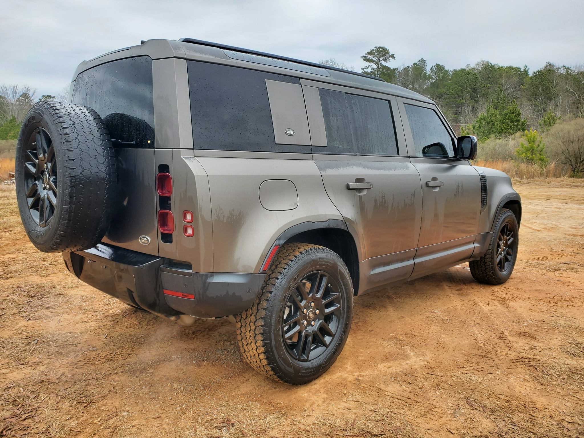 Land Rover Defender 110 SE AWD 2020