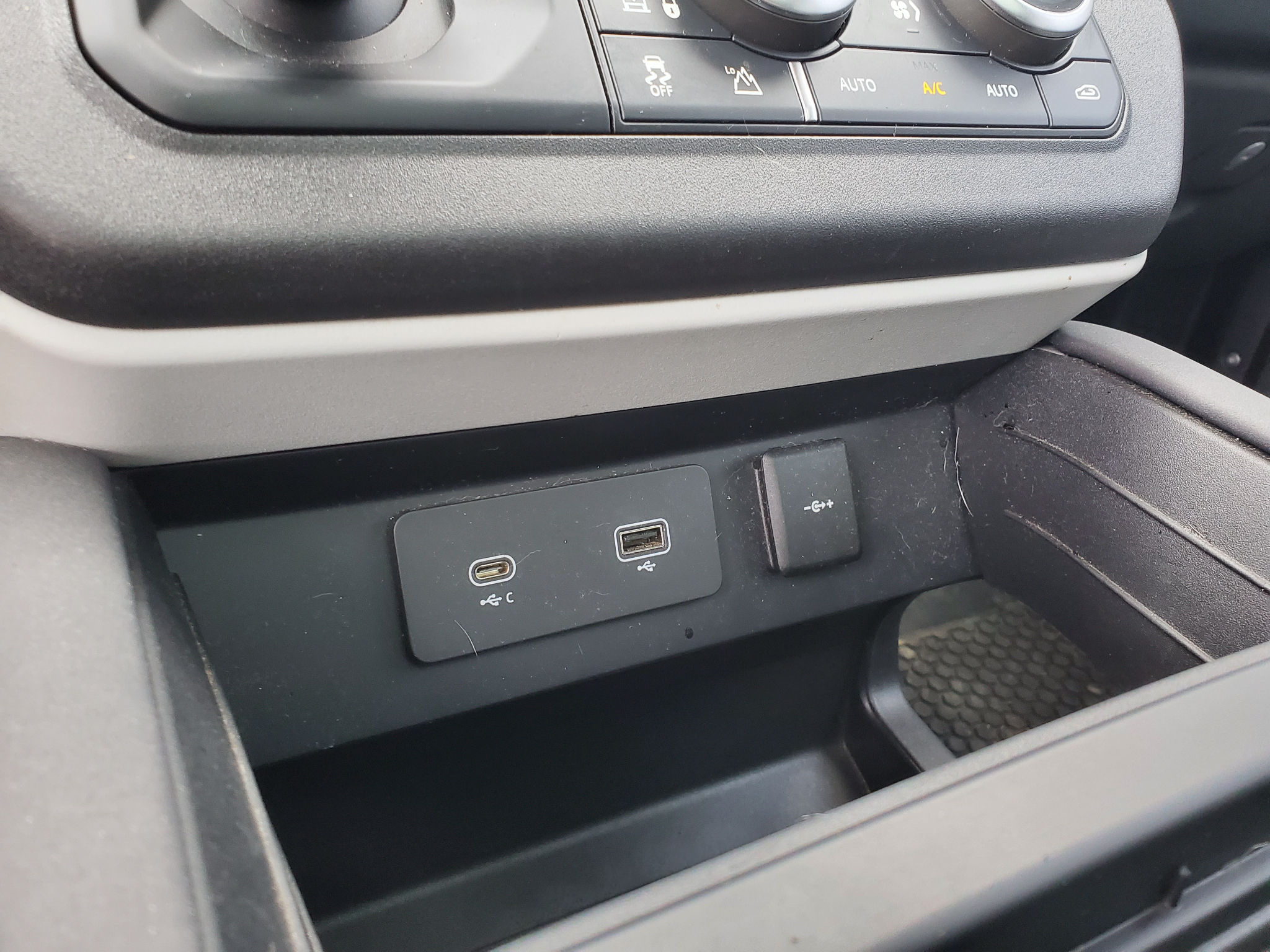 Land Rover Defender 110 SE AWD 2020