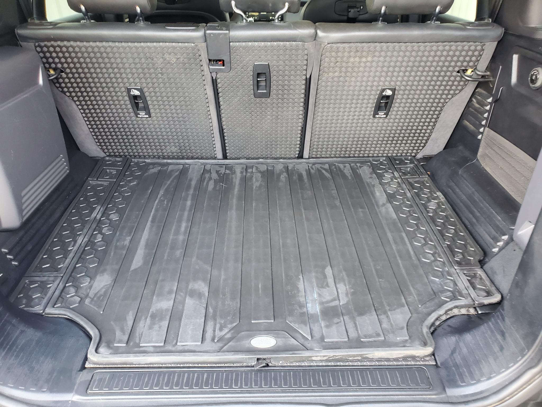 Land Rover Defender 110 SE AWD 2020