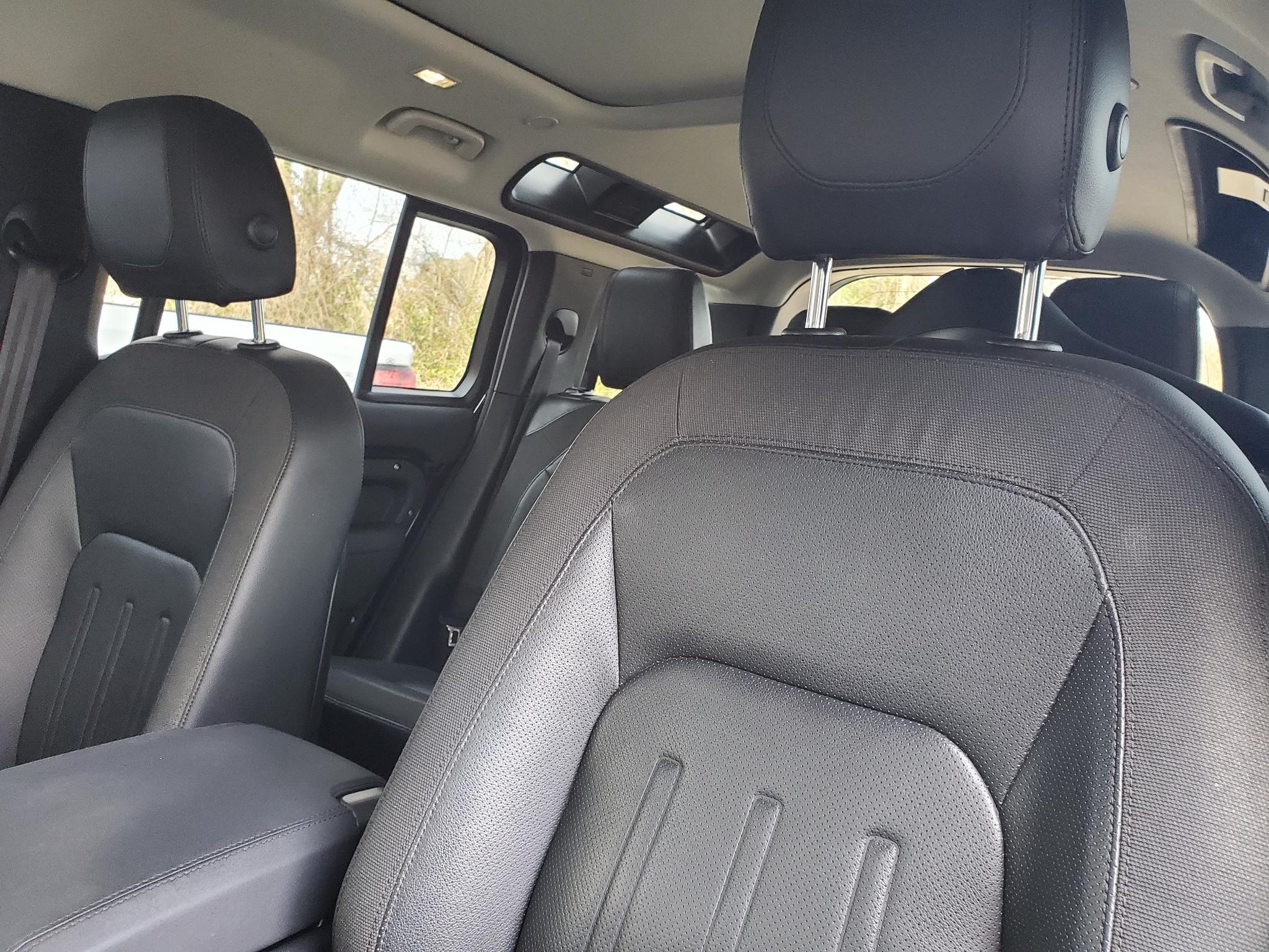 Land Rover Defender 110 SE AWD 2020