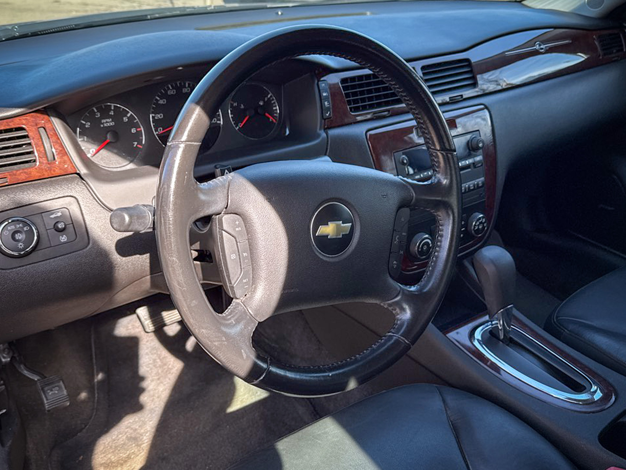 Chevrolet Impala 4dr Sdn LTZ 2010