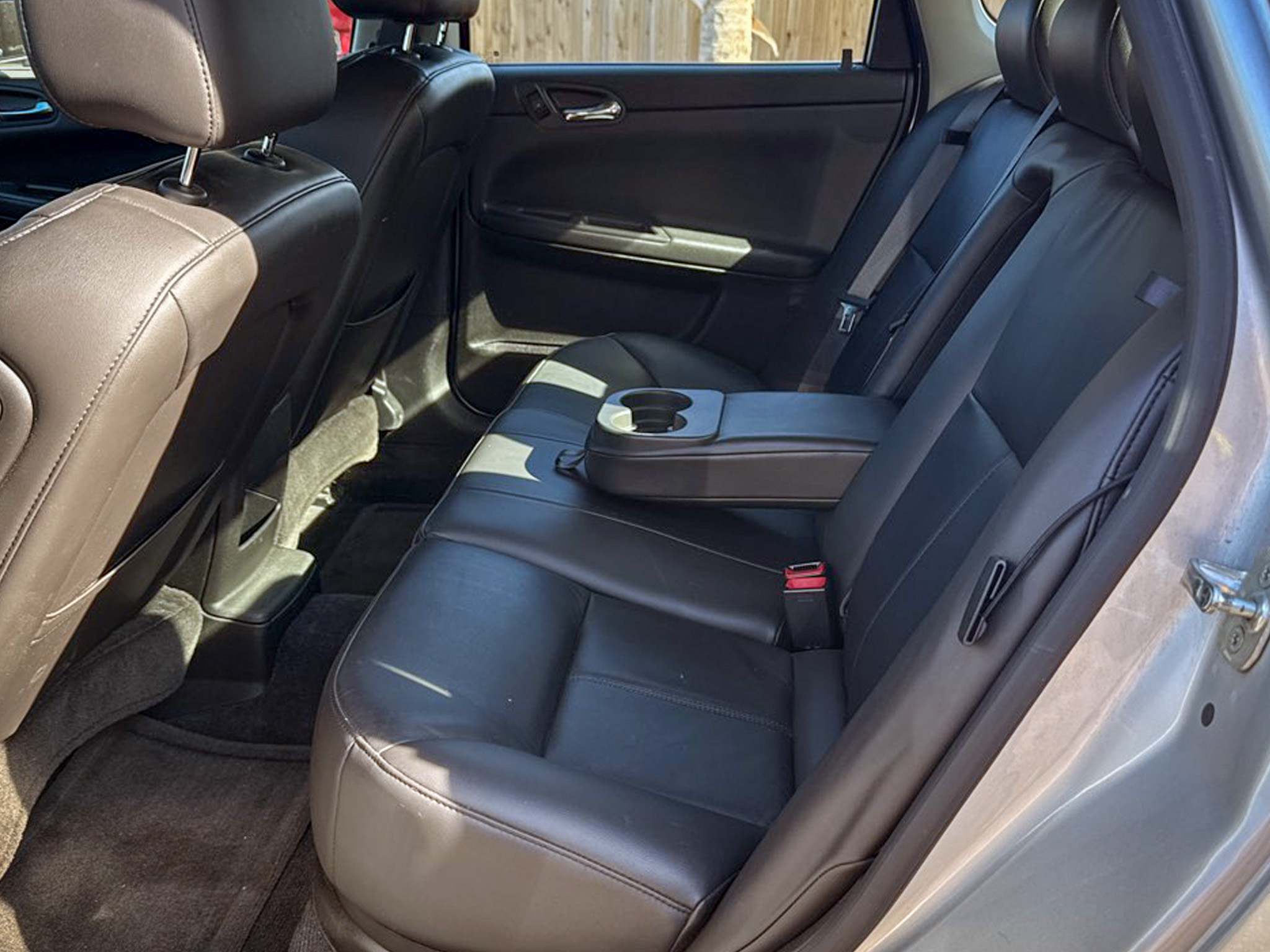 Chevrolet Impala 4dr Sdn LTZ 2010