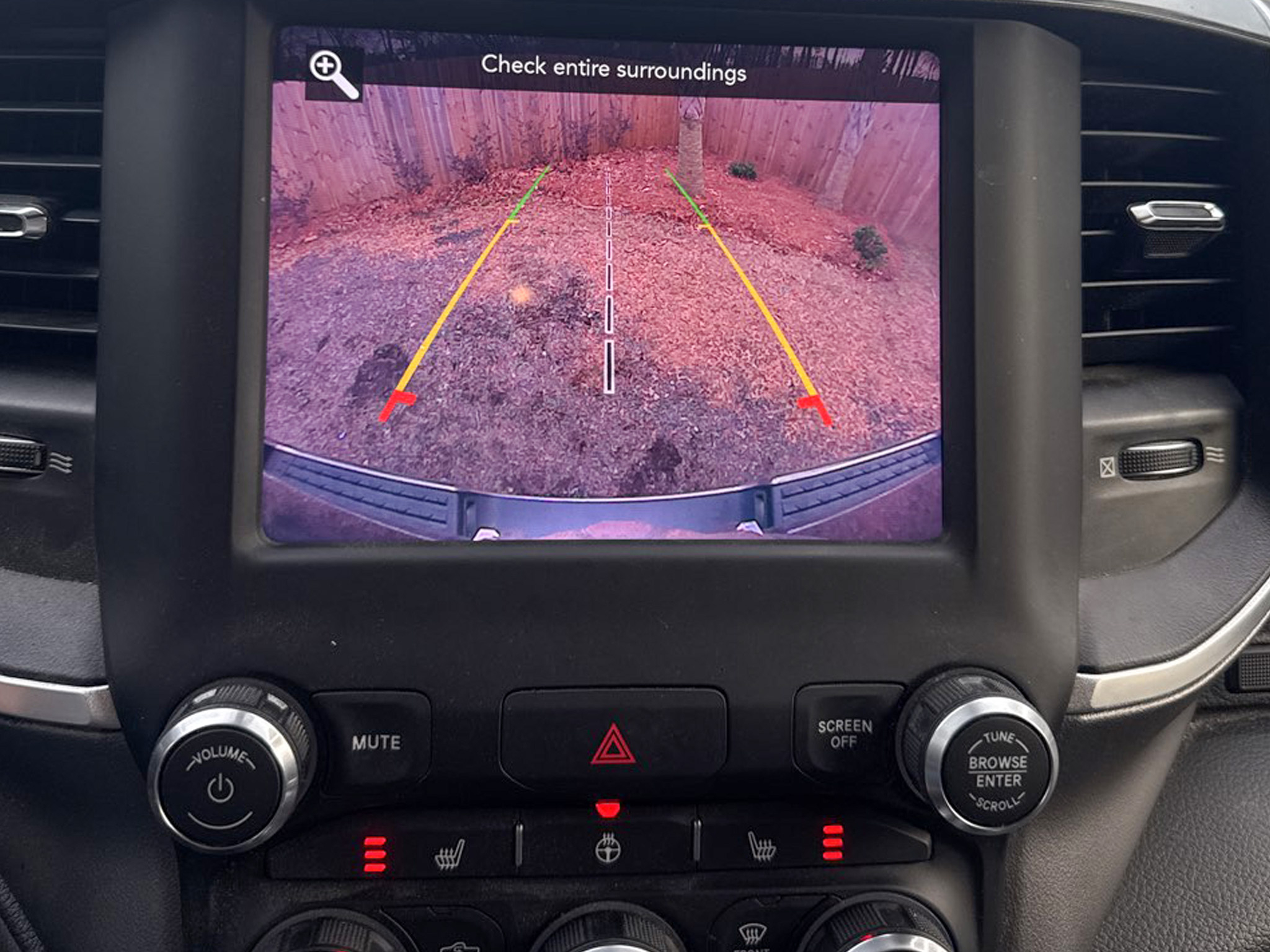 RAM 1500 Big Horn/Lone Star 4x4 Crew Cab 5'7" Box 2019