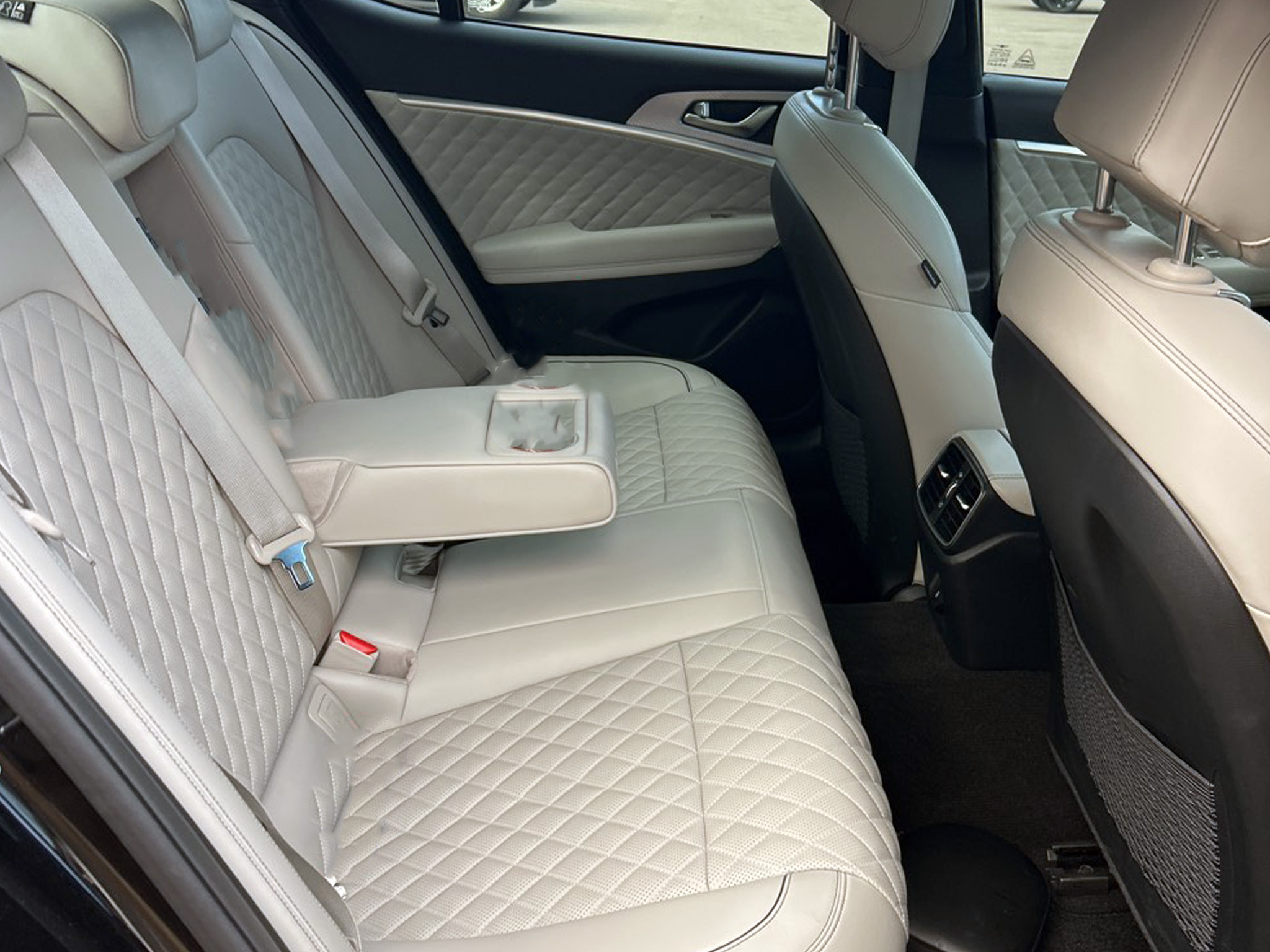 Genesis G70 3.3T RWD 2023