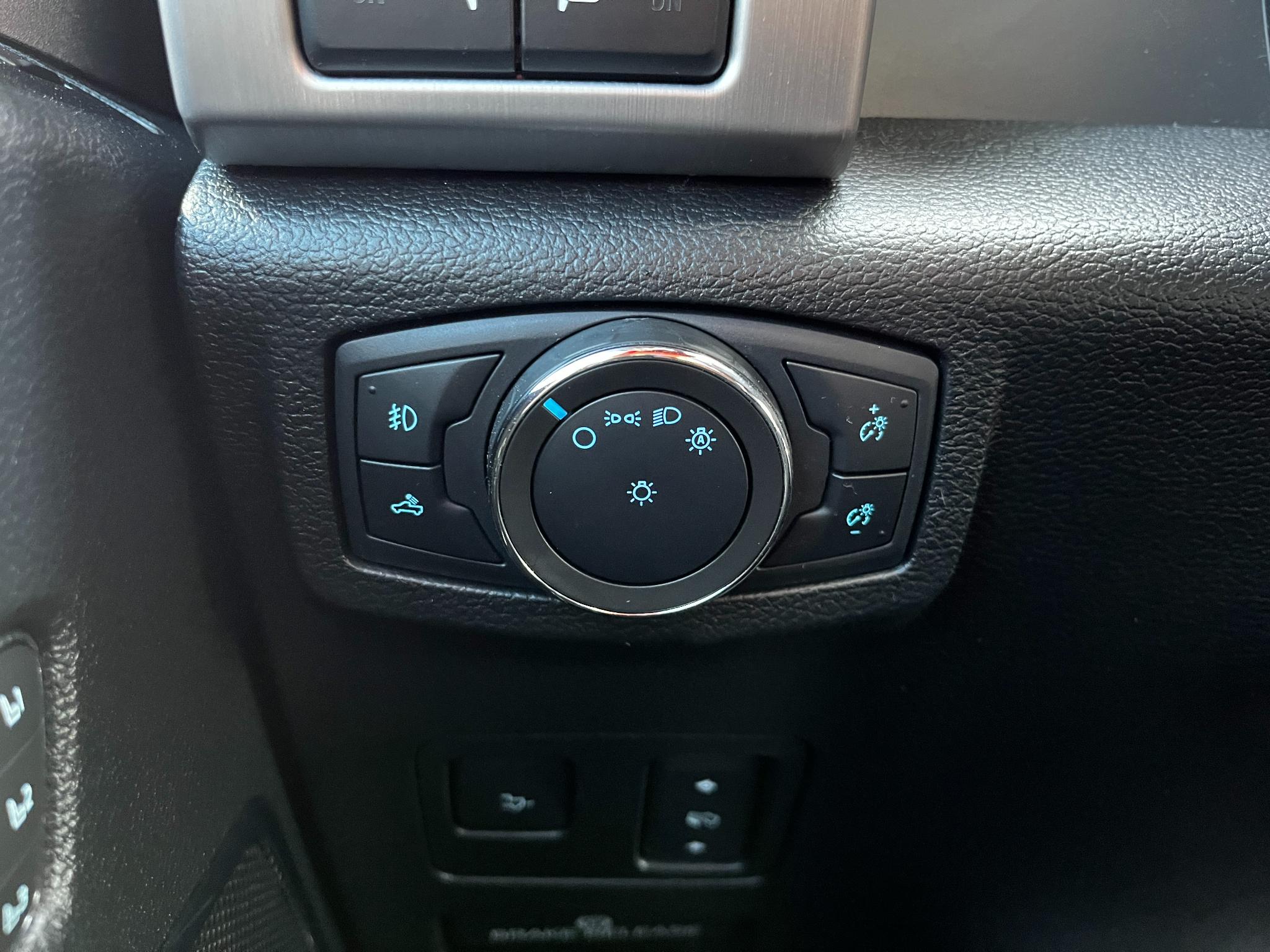 Ford Super Duty F-250 SRW  2020