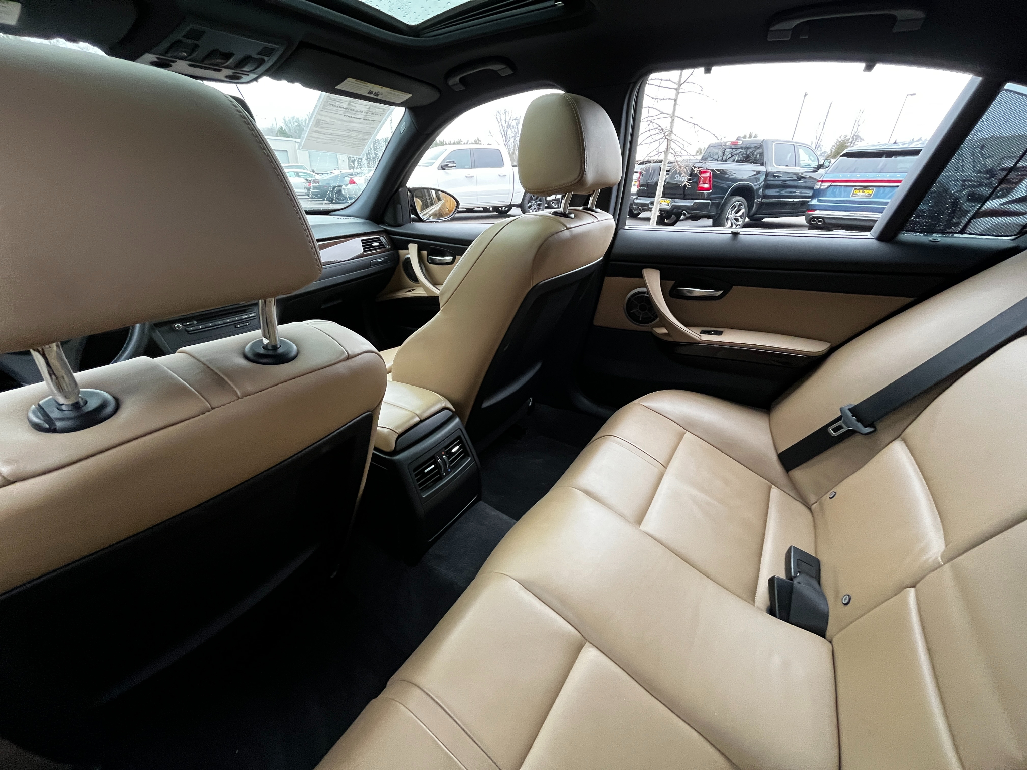 BMW M3 Competition Sedan 2011