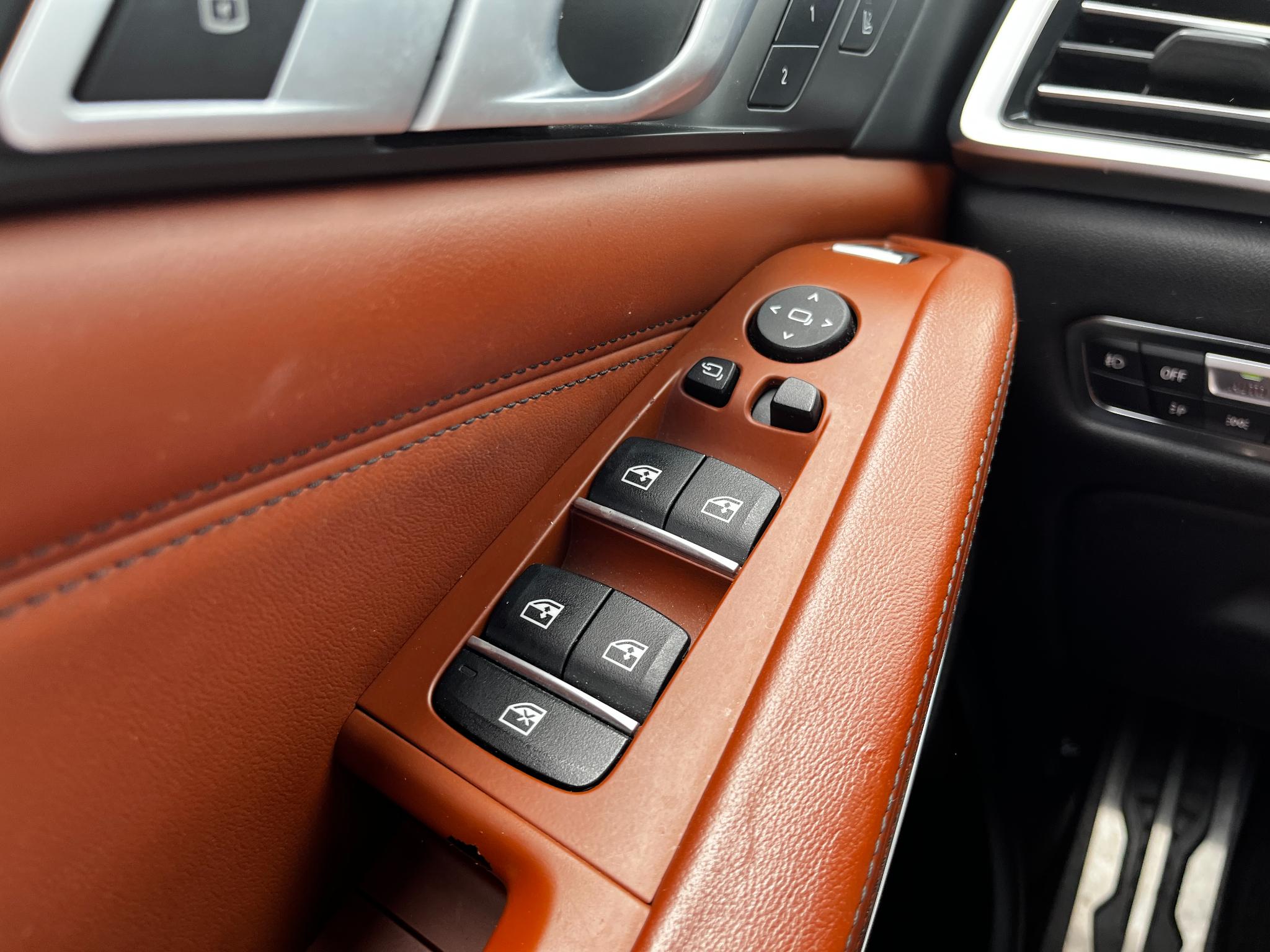 BMW X5 xDrive40i Sports Activity Vehicle 2019