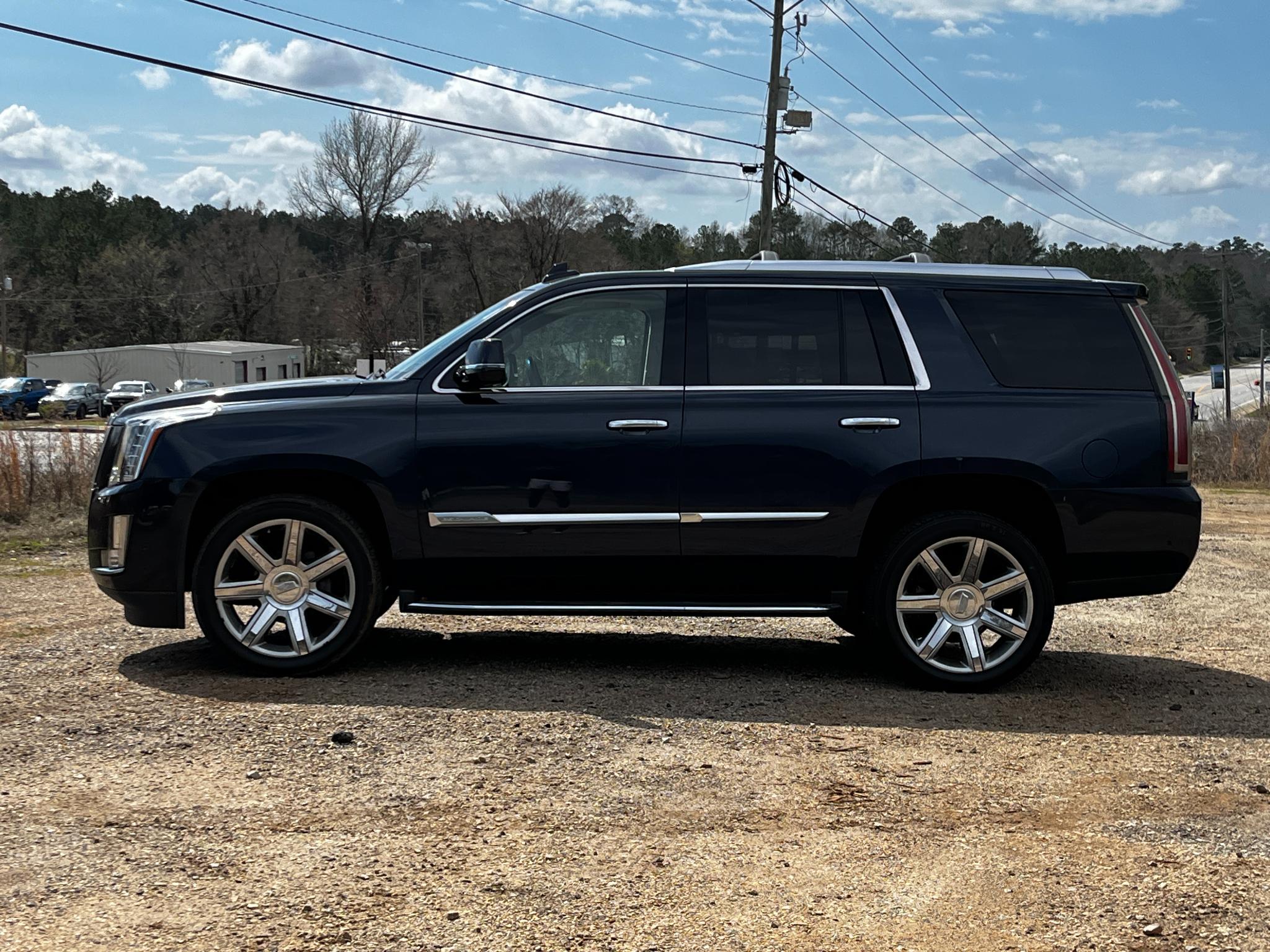 Cadillac Escalade Luxury 2017