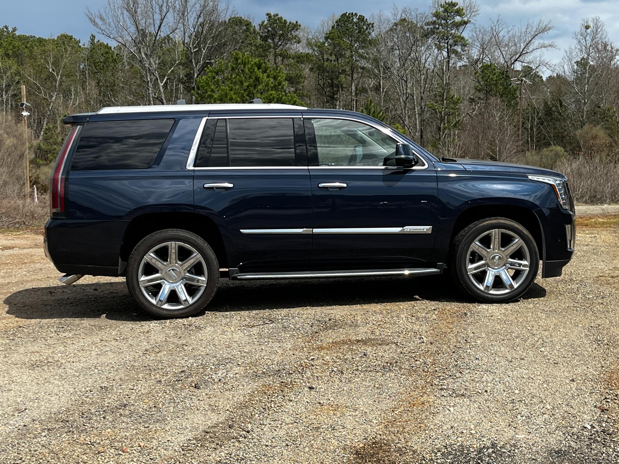 Cadillac Escalade Luxury 2017