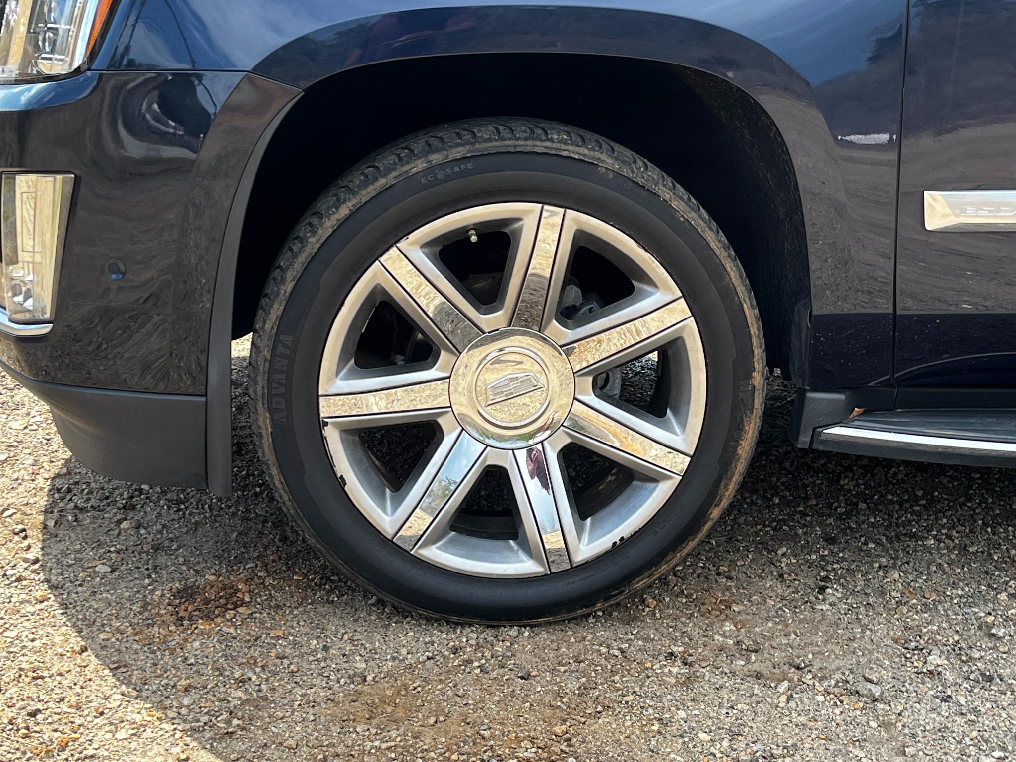 Cadillac Escalade Luxury 2017