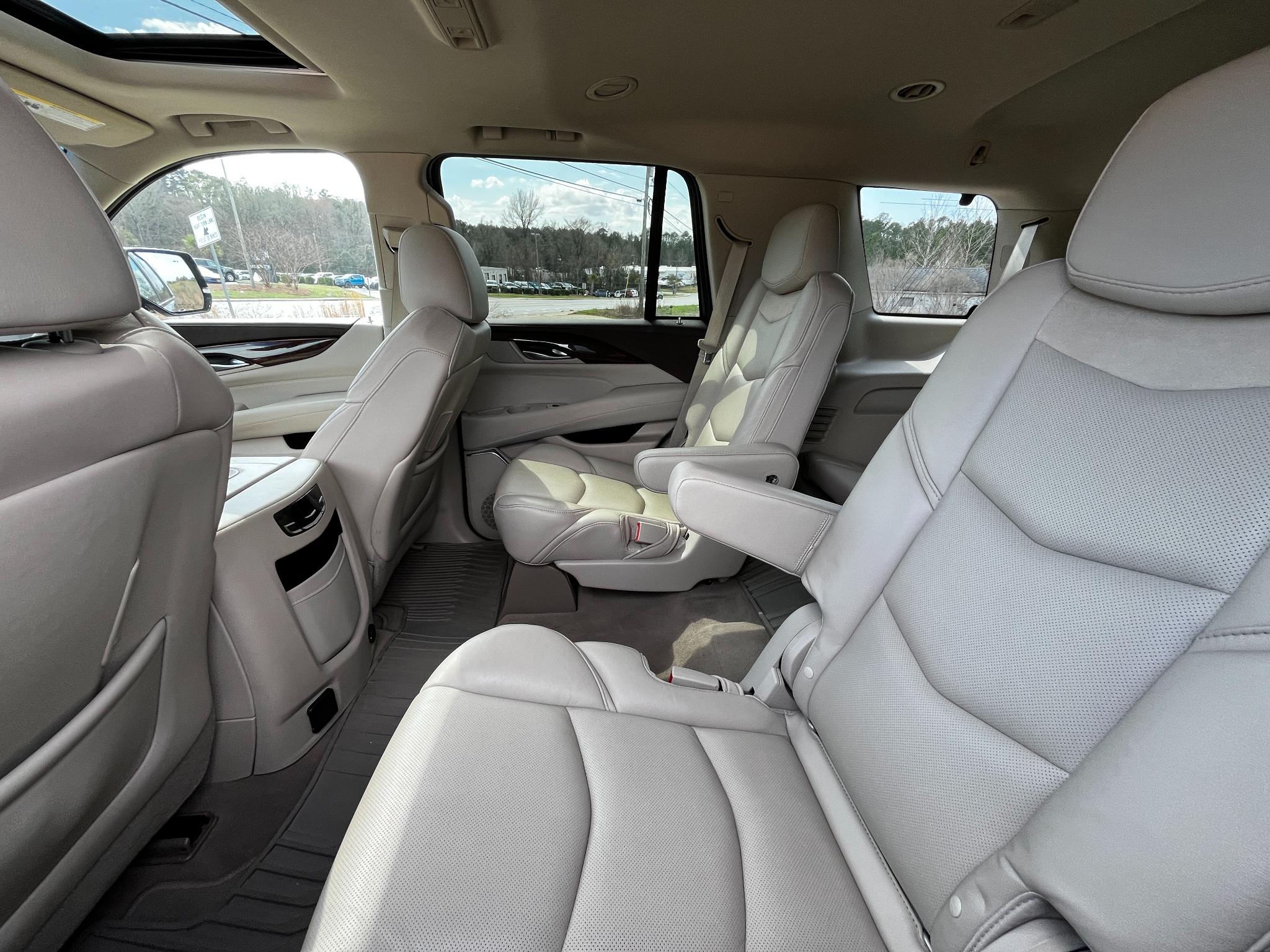 Cadillac Escalade Luxury 2017