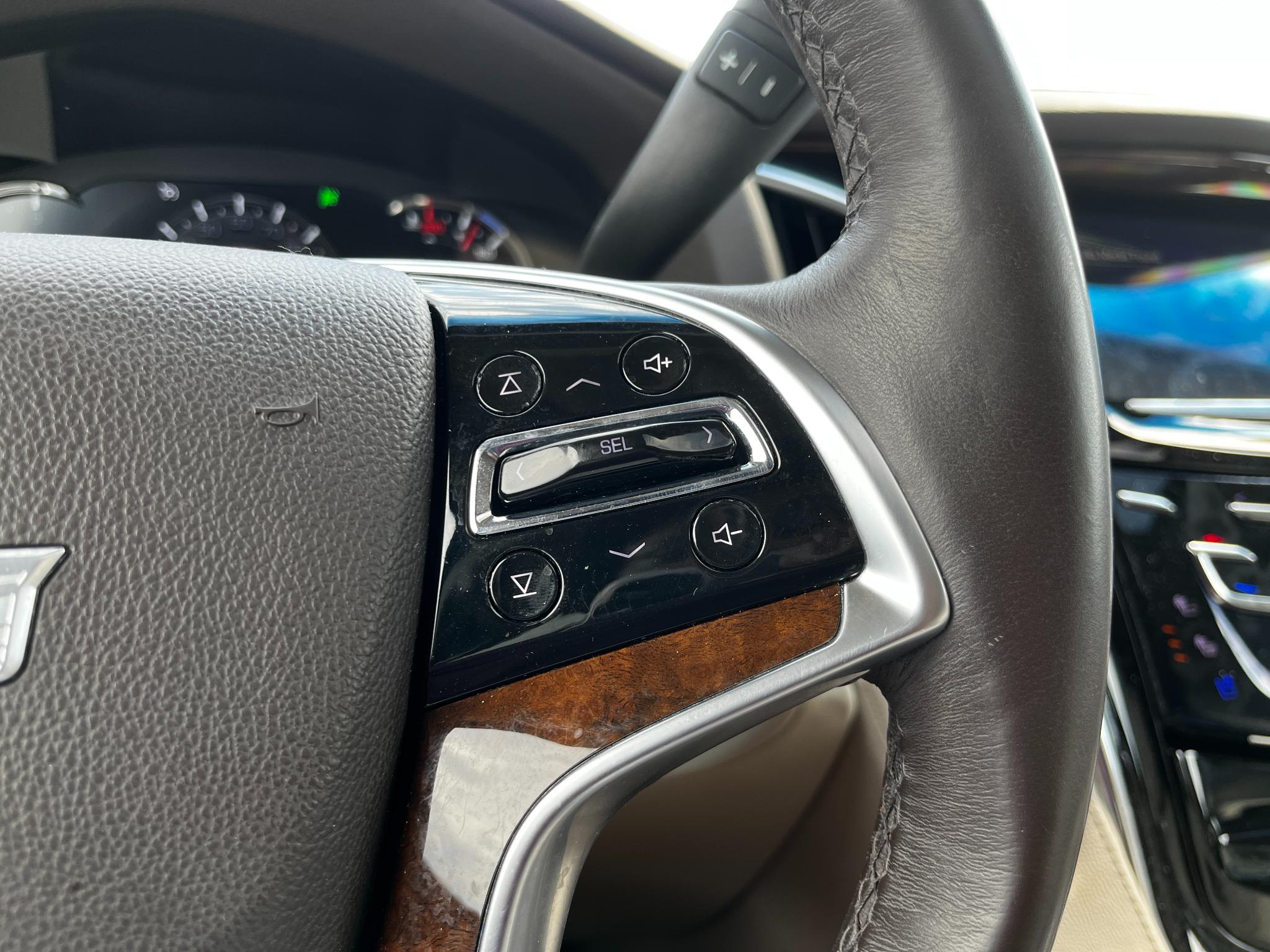 Cadillac Escalade Luxury 2017