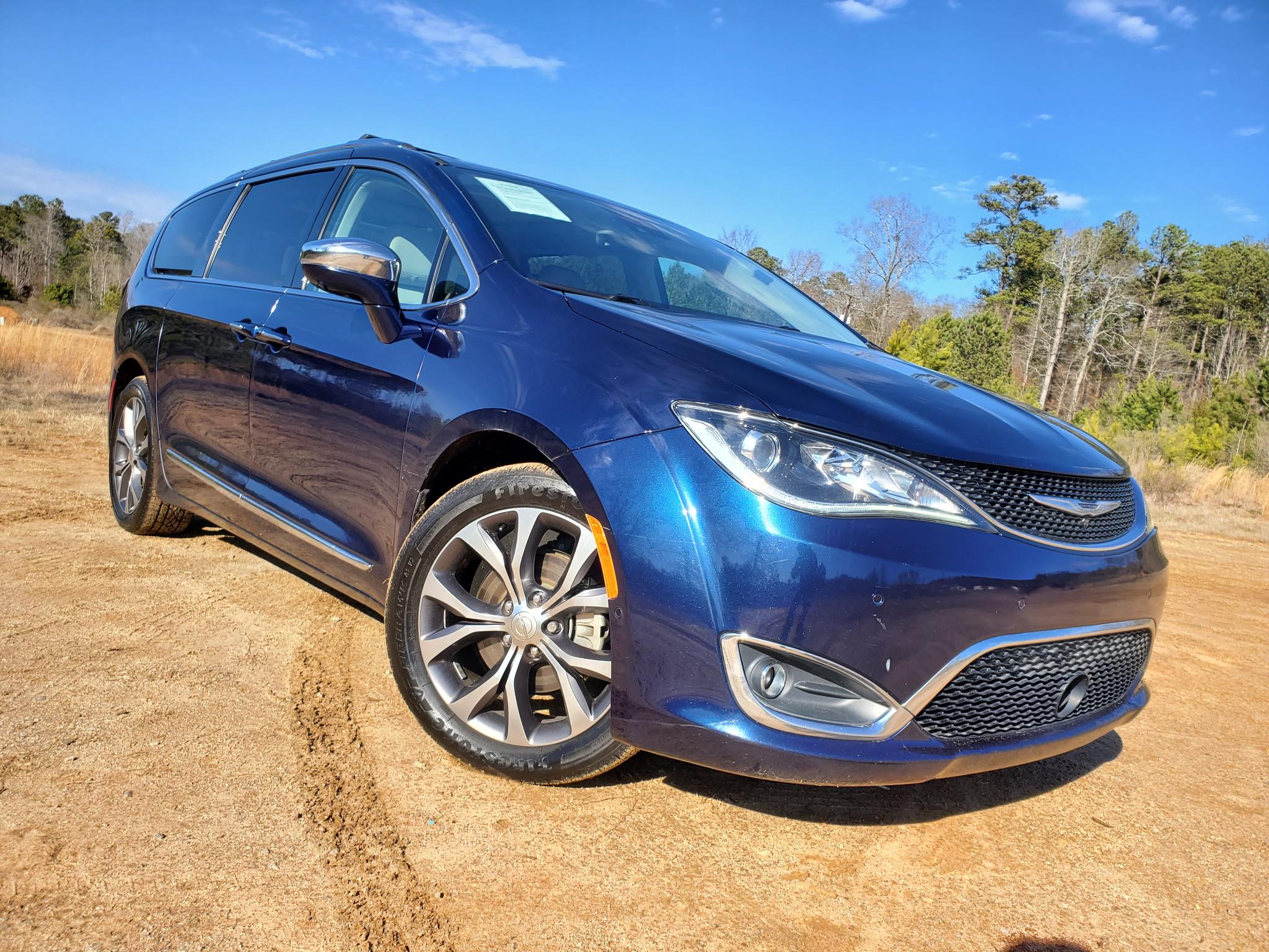 Chrysler Pacifica Limited 2018