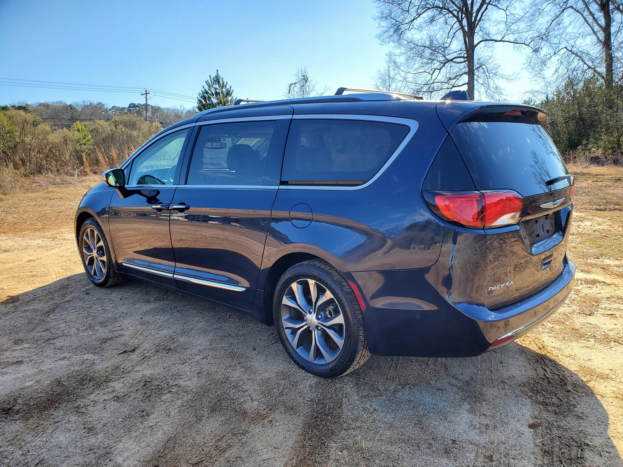 Chrysler Pacifica Limited 2018