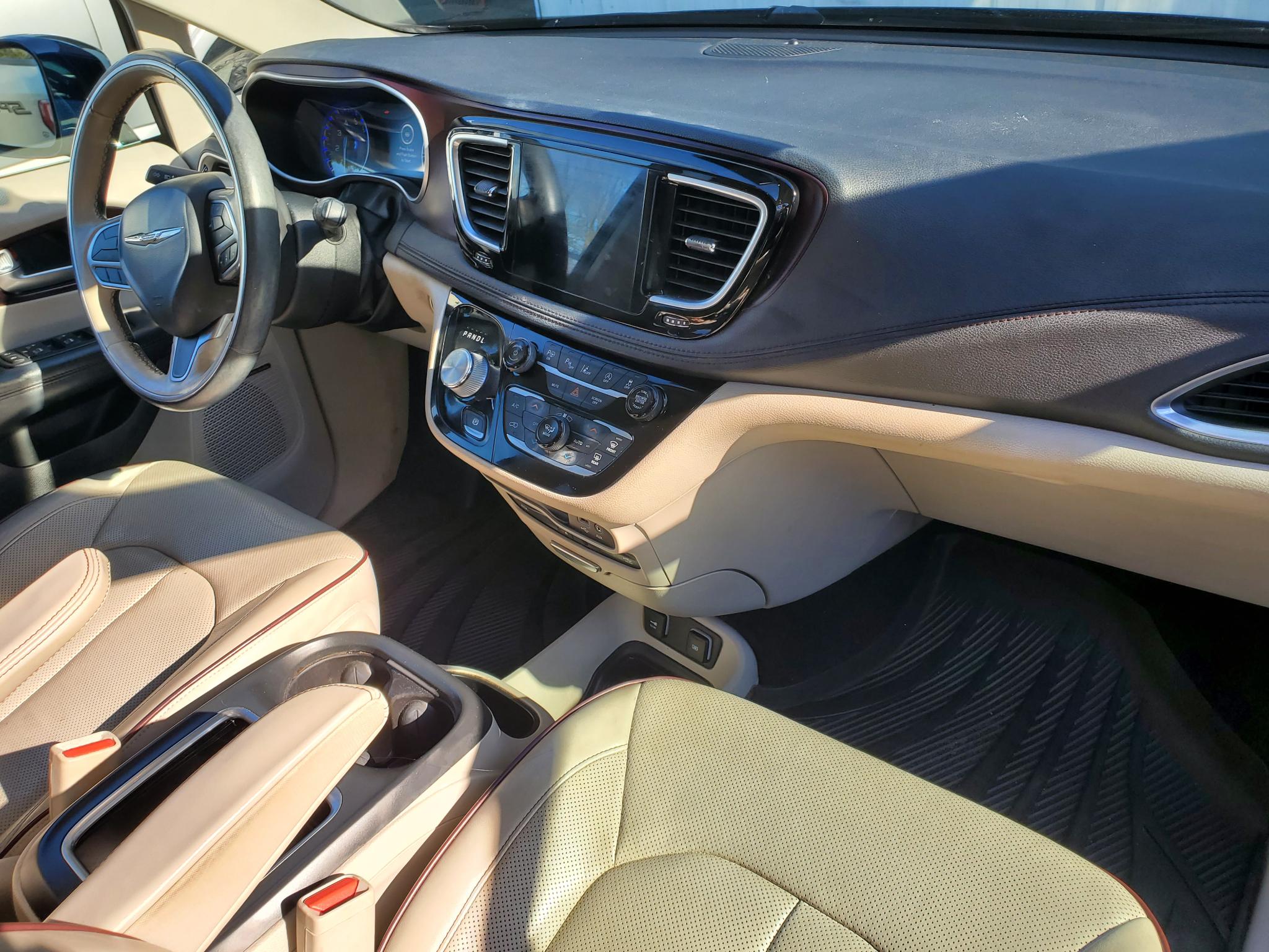 Chrysler Pacifica Limited 2018