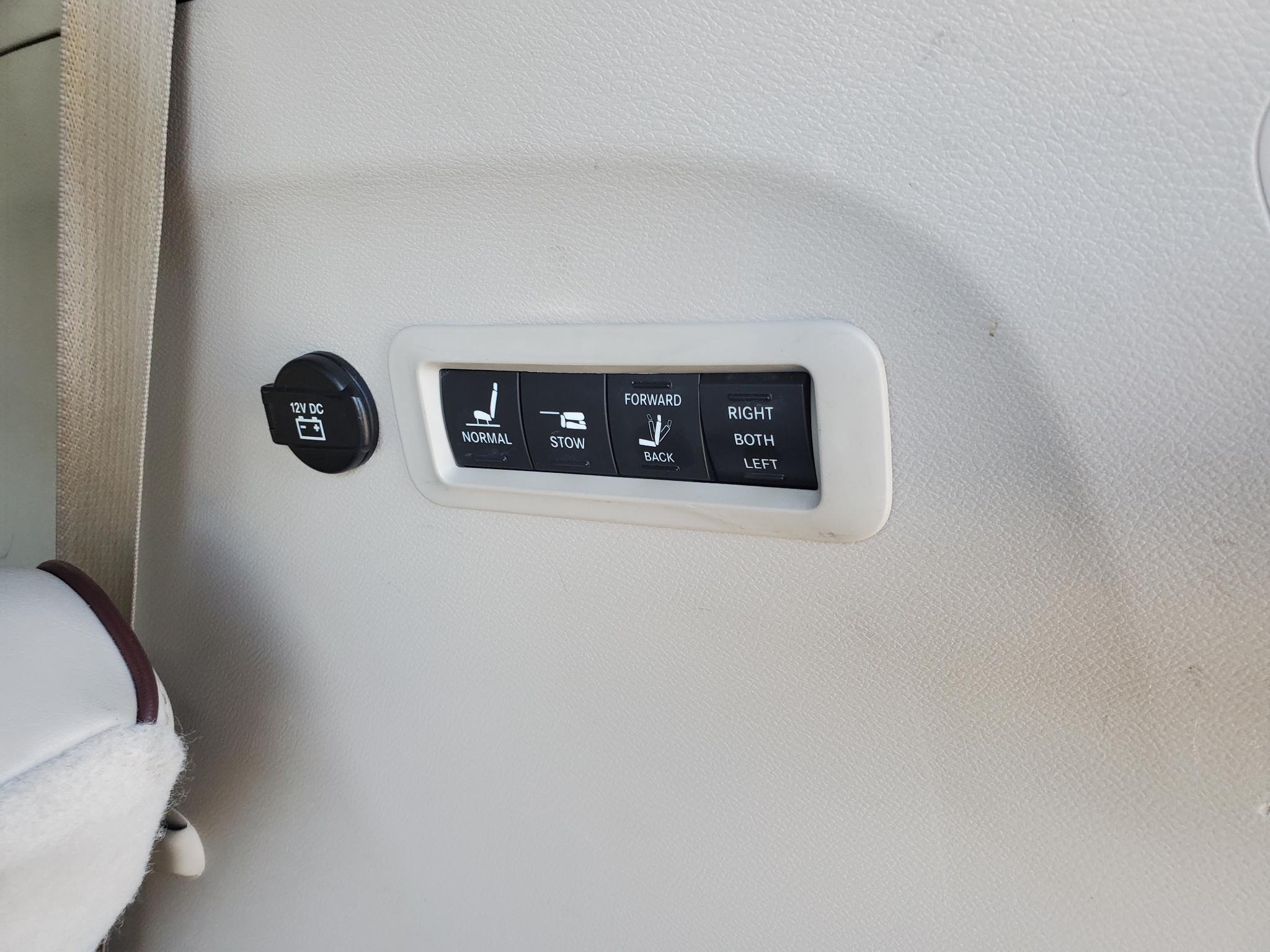 Chrysler Pacifica Limited 2018