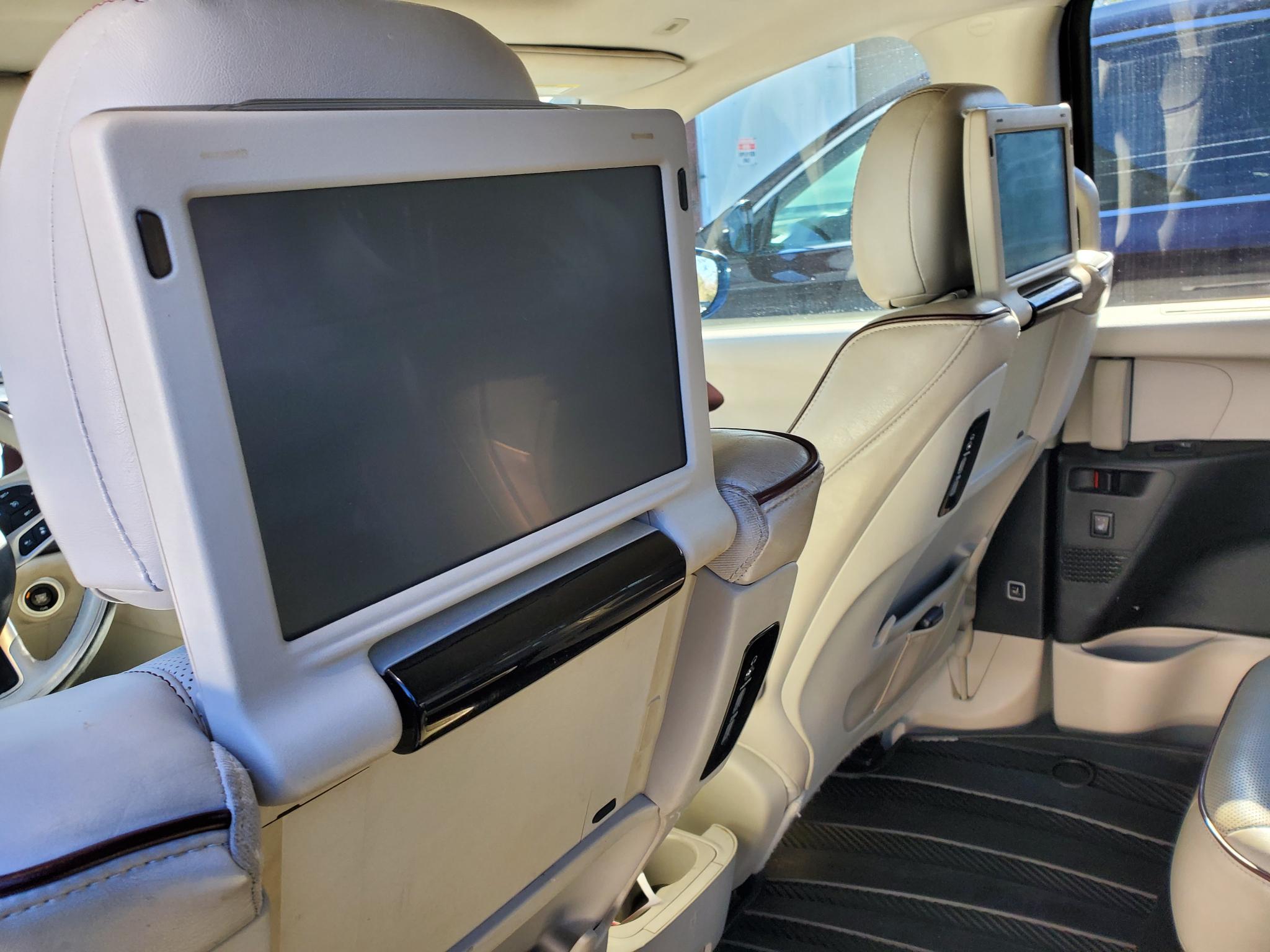 Chrysler Pacifica Limited 2018