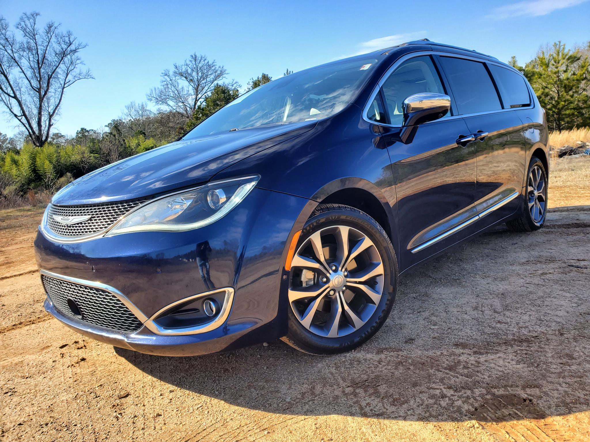 Chrysler Pacifica Limited 2018