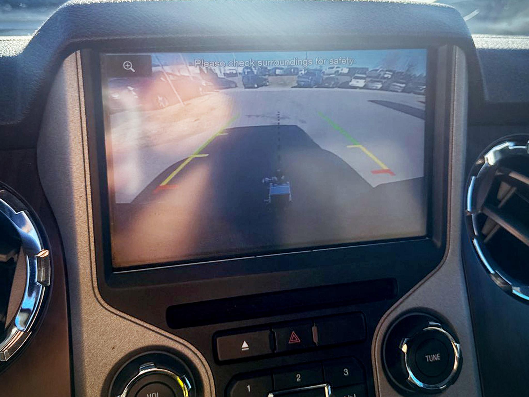 Ford Super Duty F-350 DRW  2016