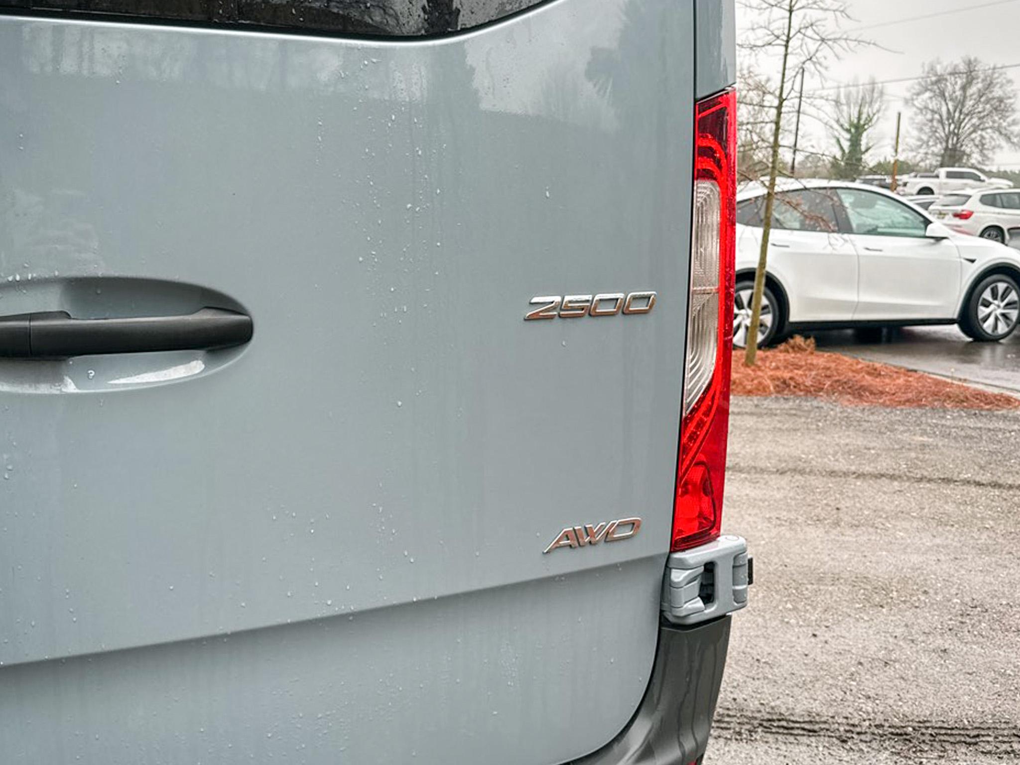 Mercedes-Benz Sprinter Passenger Van  2024