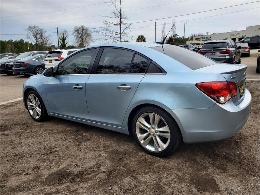 Chevrolet Cruze 4dr Sdn LTZ 2011