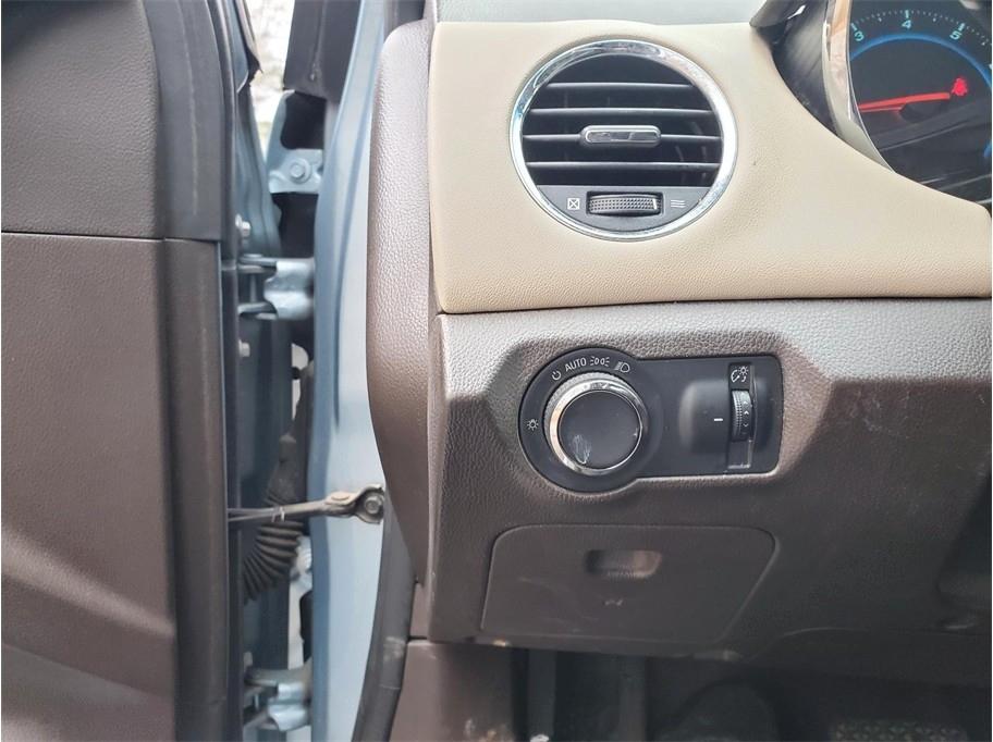 Chevrolet Cruze 4dr Sdn LTZ 2011